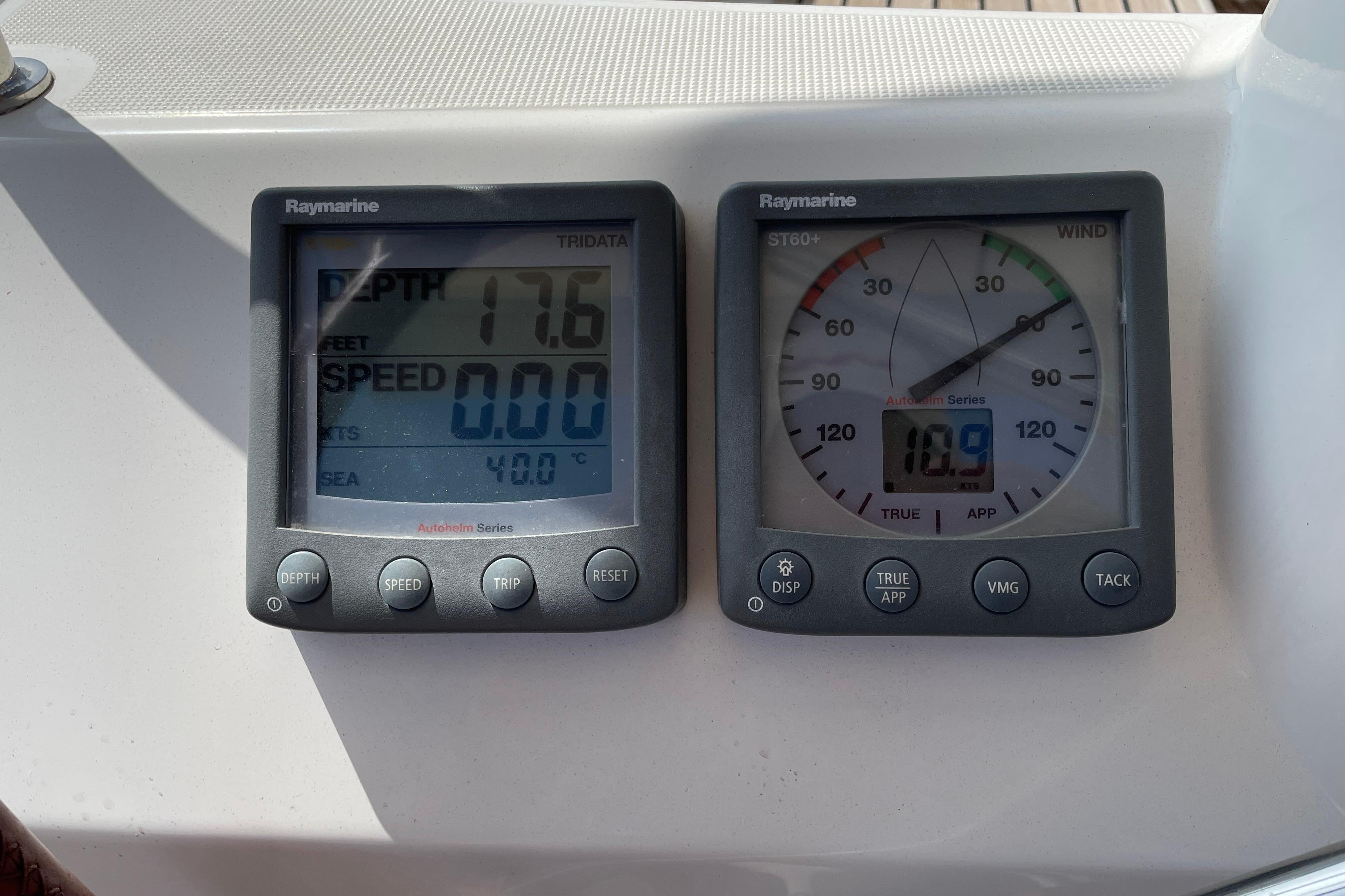Raymarine instruments on Jeanneau Sun Odyssey 39 DS, 2007, displaying depth and wind data.