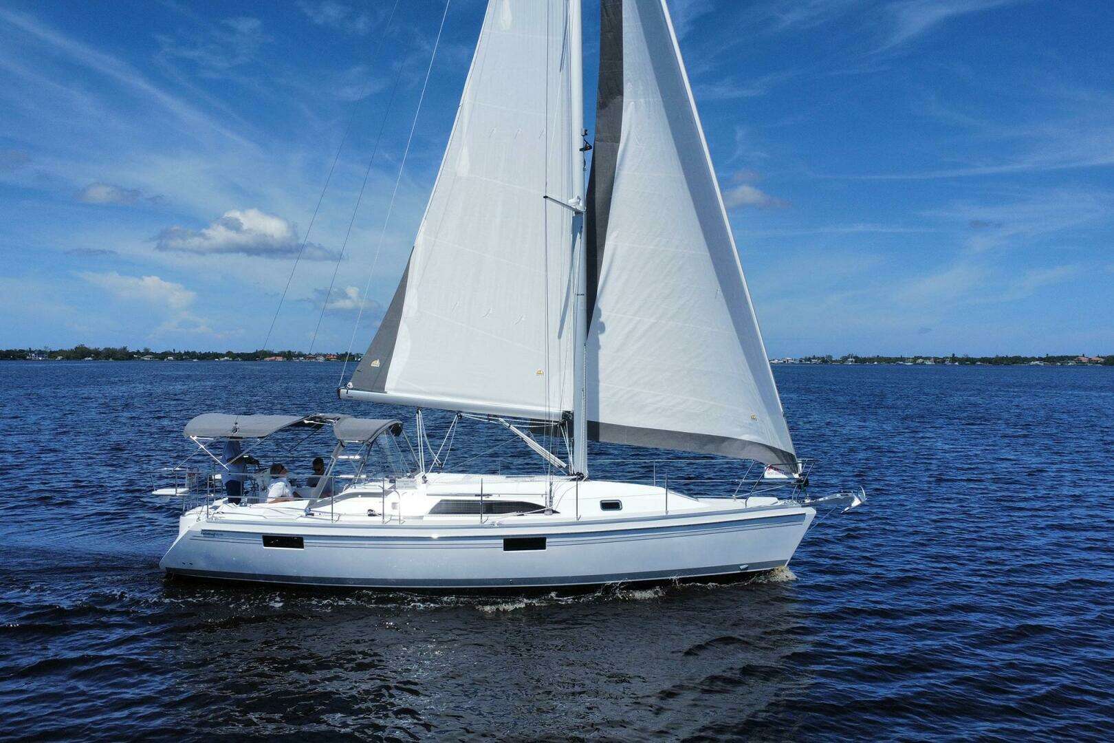 2026 Catalina 356 - Image 9