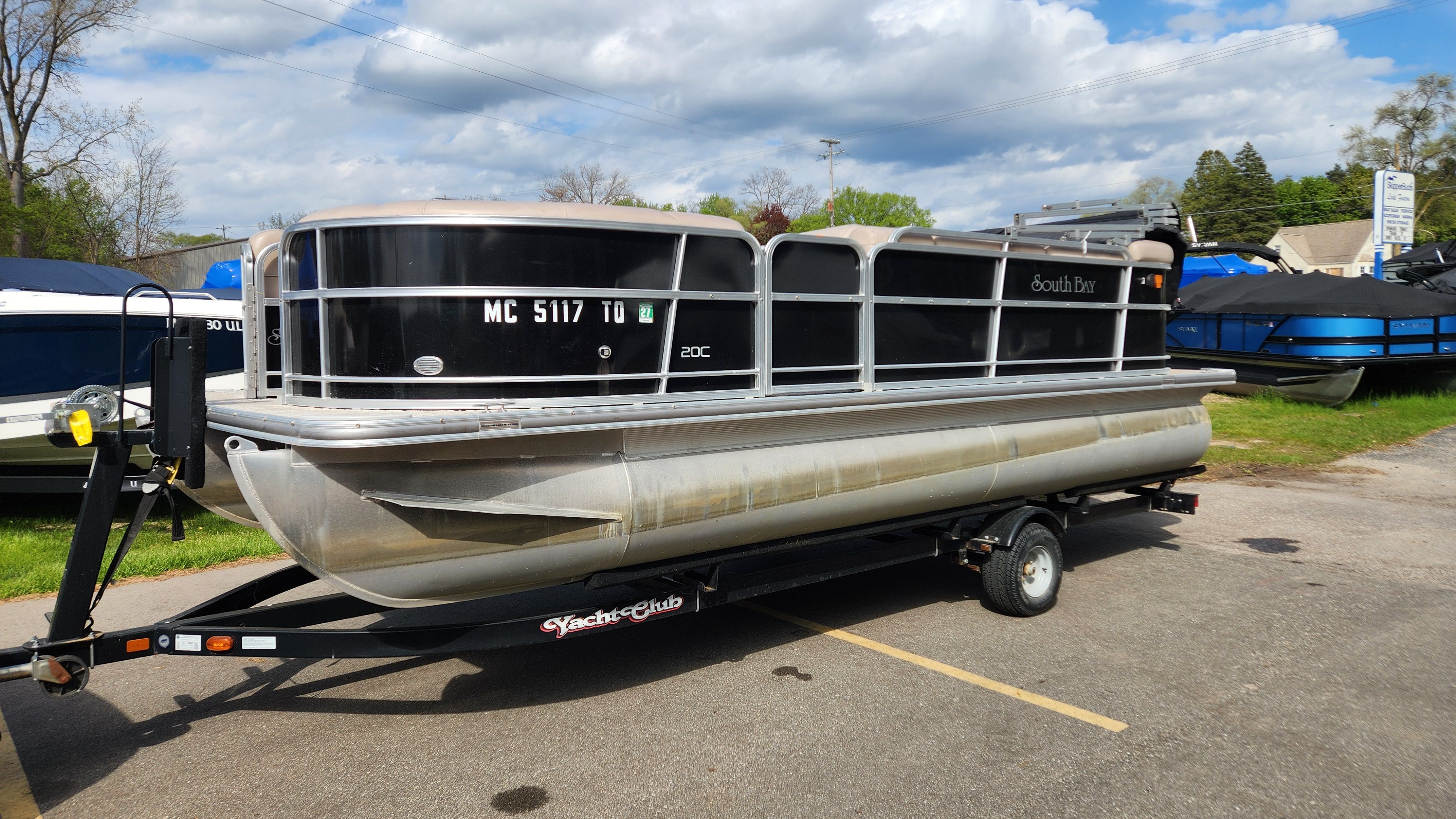 2014 South Bay 520CR