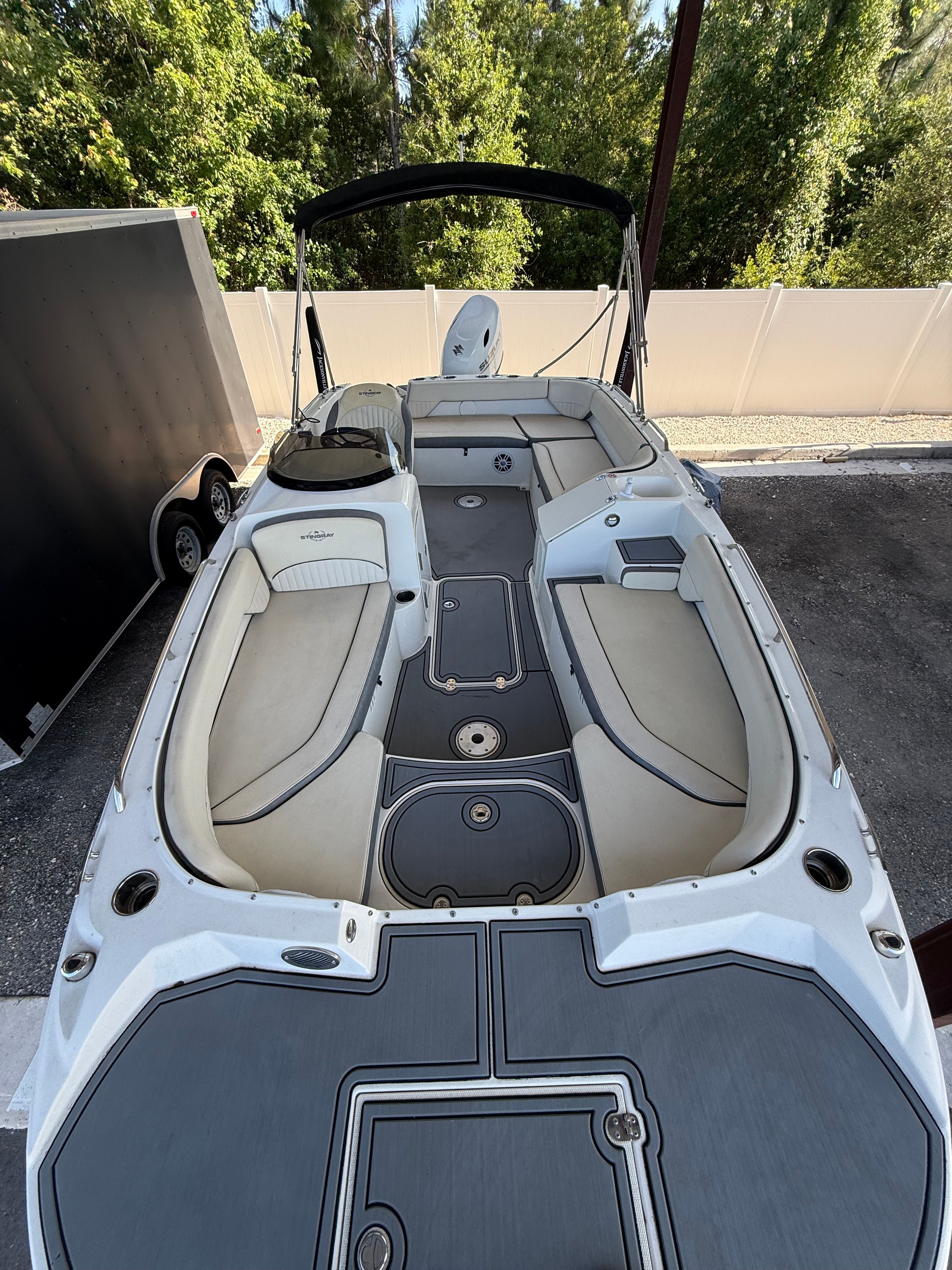2023 Stingray 192 SC boat with spacious interior and sleek design.