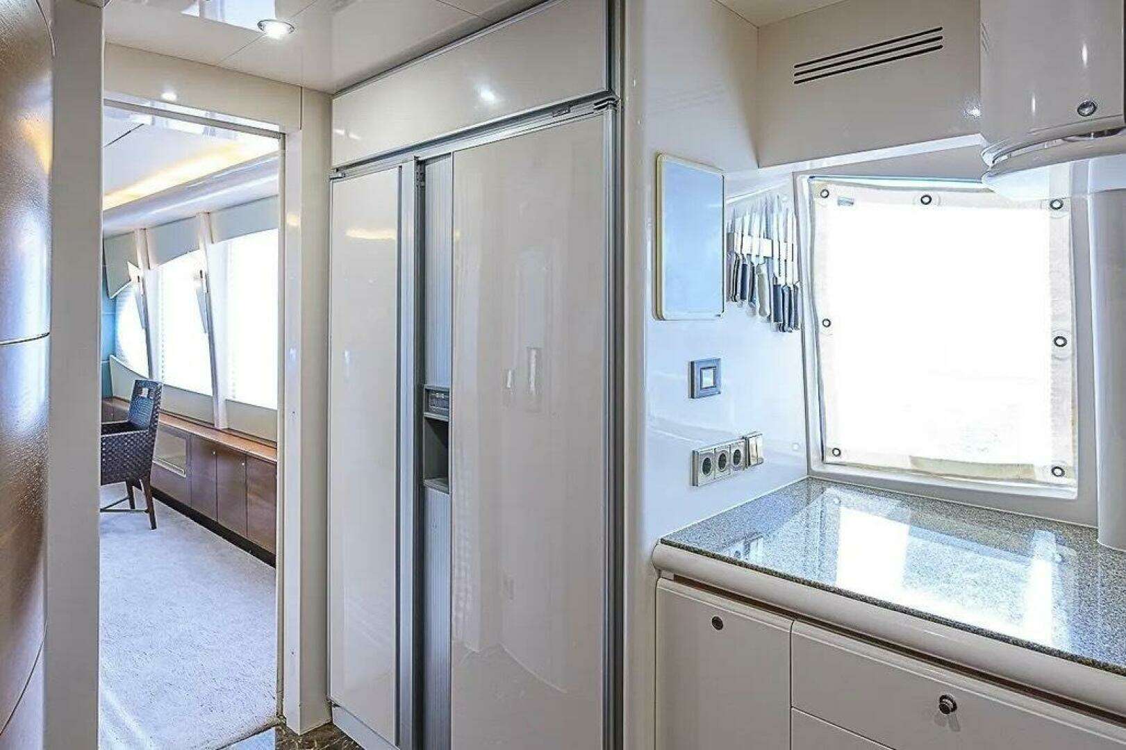 2005 DMB Danube Motor Yacht - Image 77
