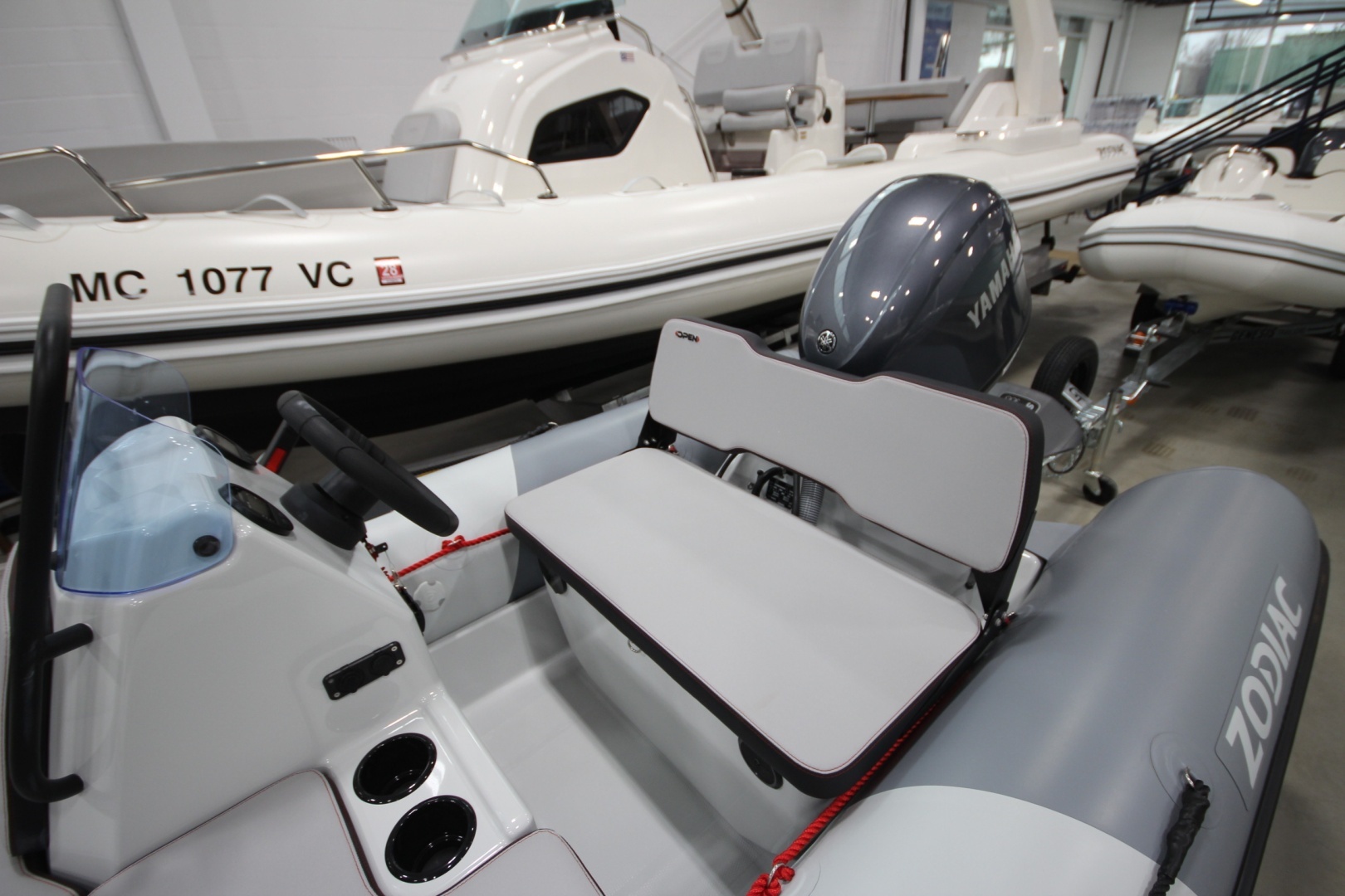 2026 Zodiac Open 4.2 NEO F50 - Image 7