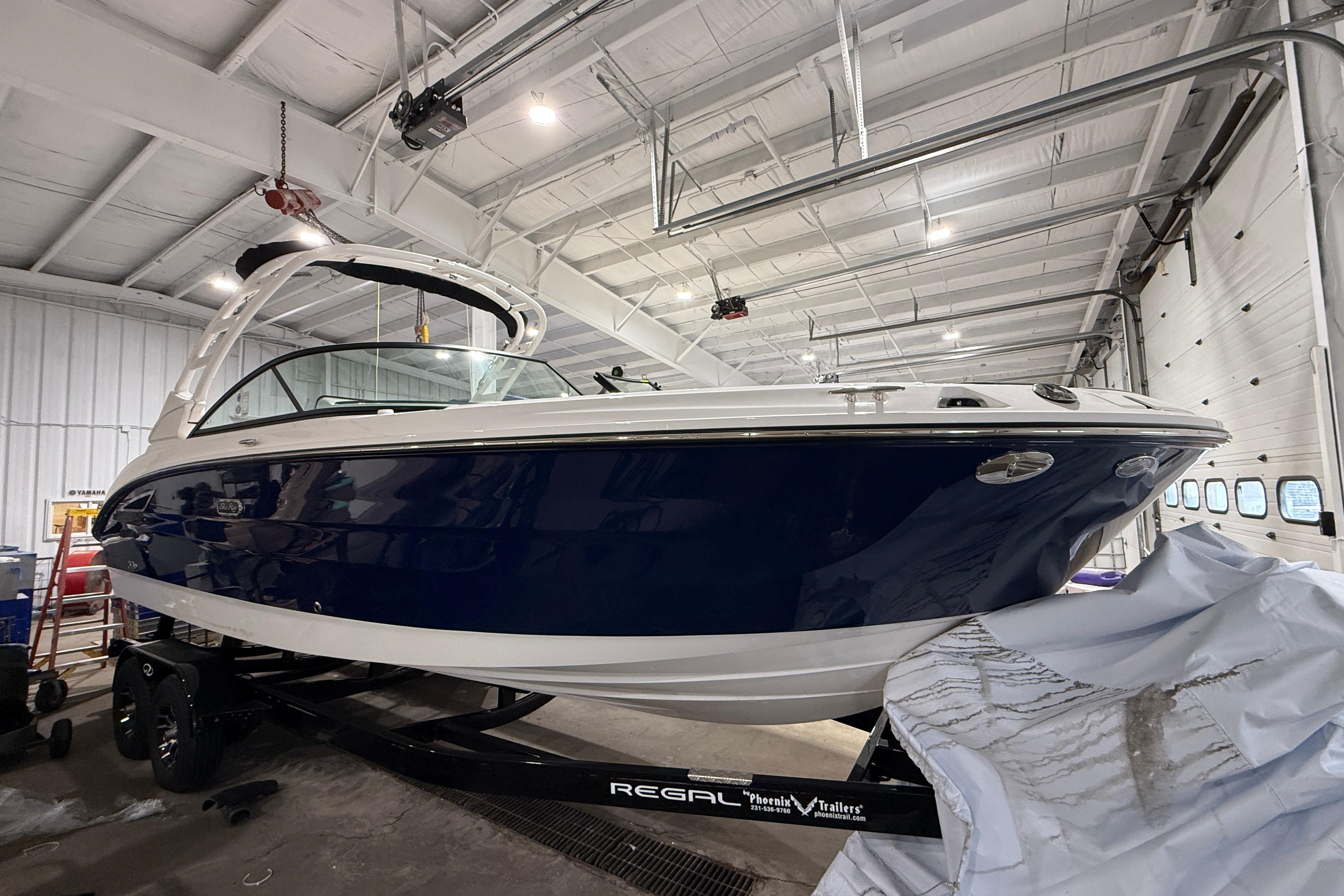 2026 Sea Ray SDX 270
