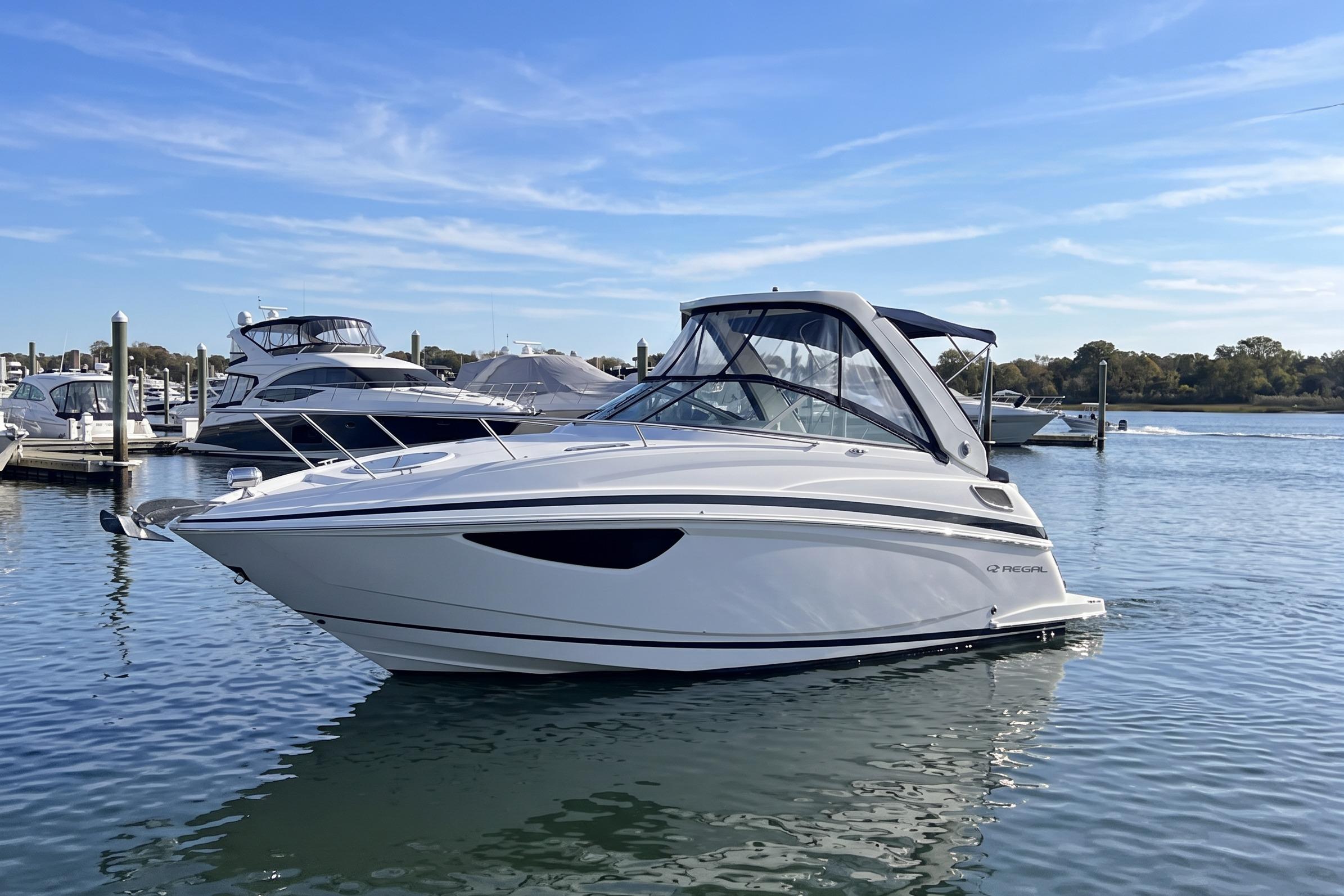 2017 Regal 28 Express