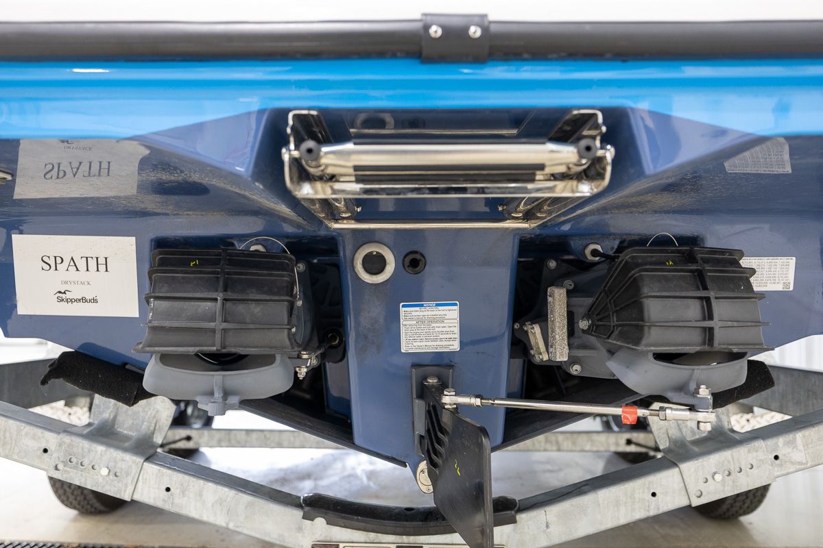 2023 Yamaha Boats AR220 - 6