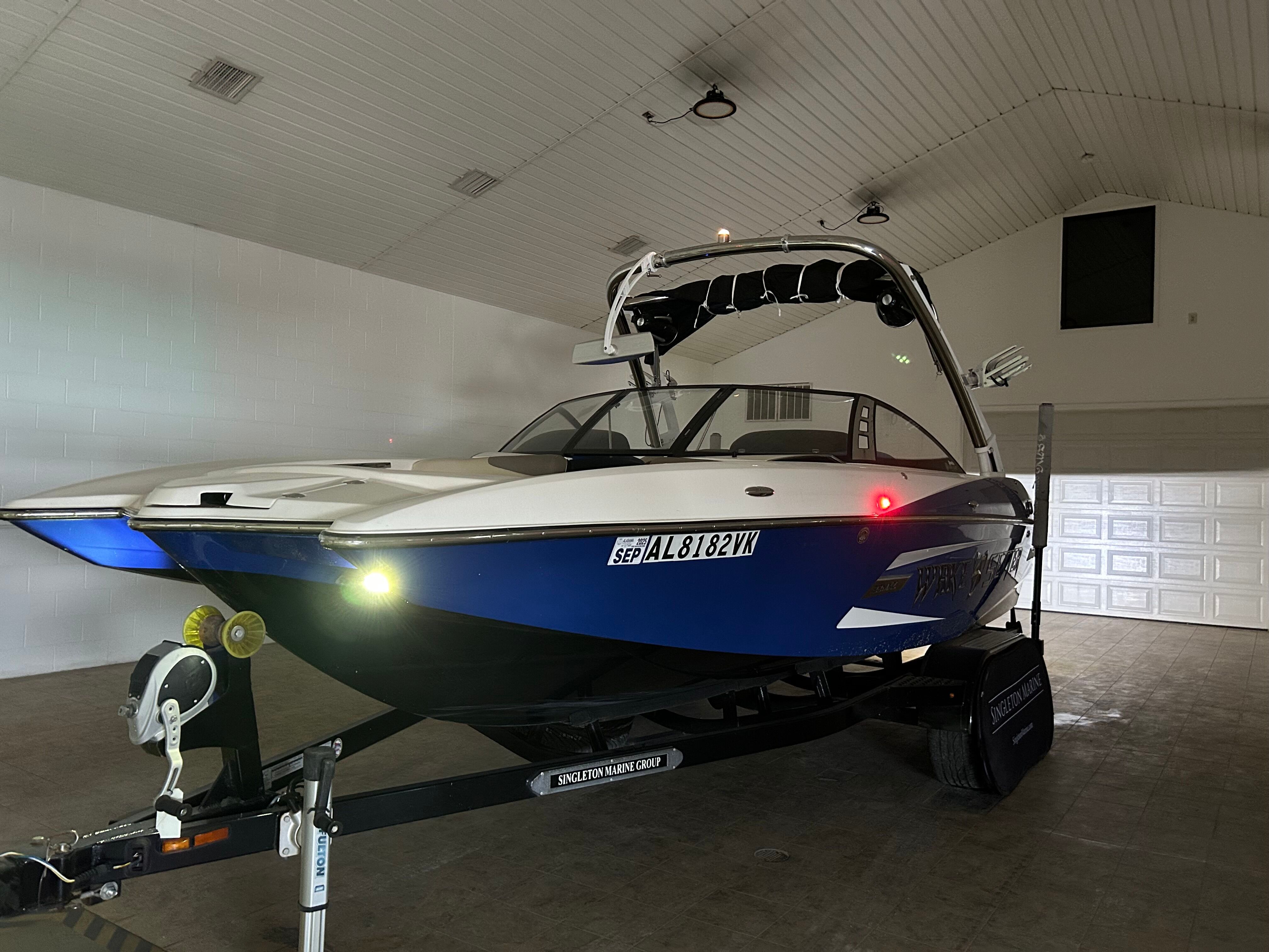 2013 MALIBU 22 MXZ - Image 30
