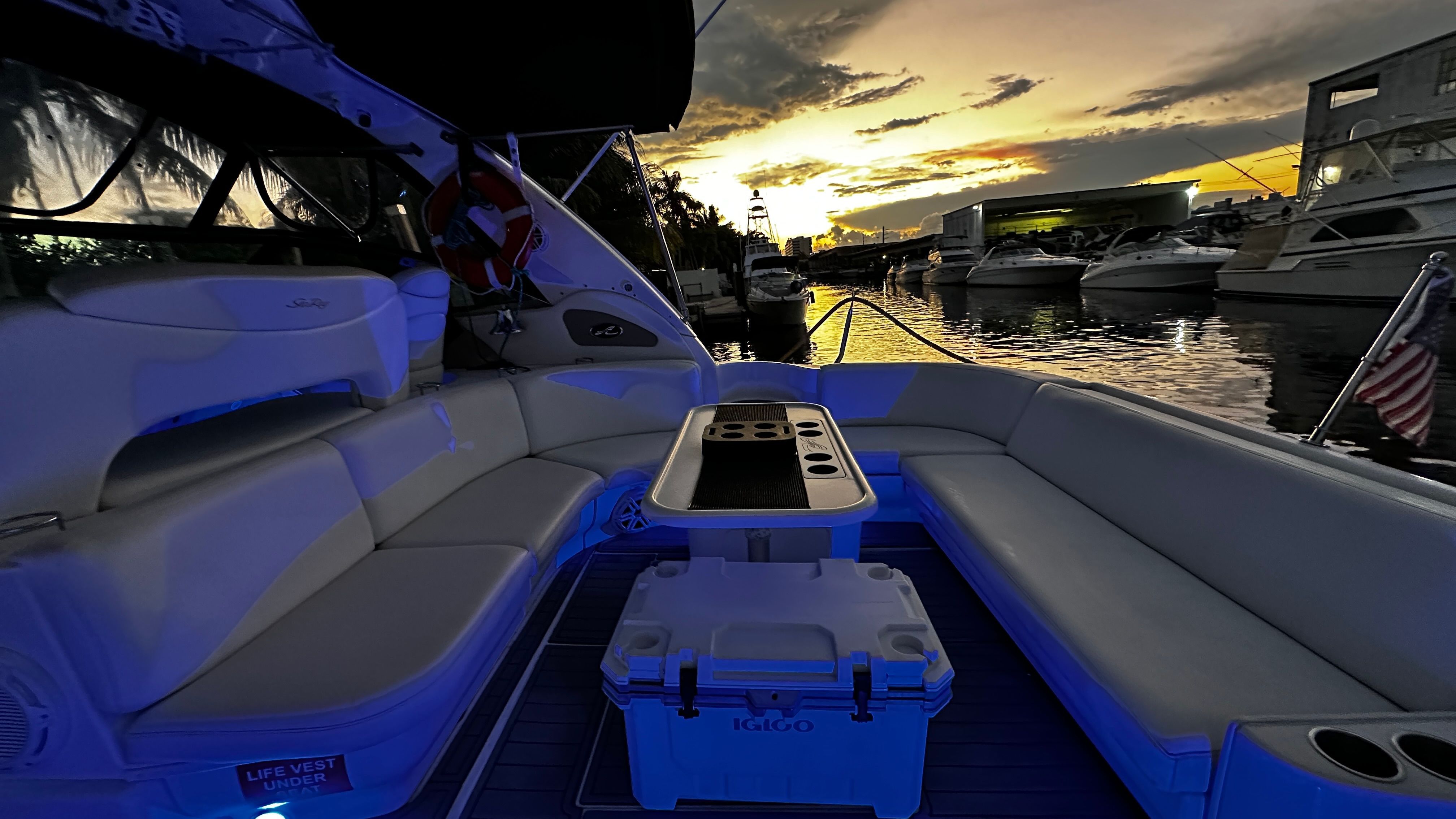 2000 Sea Ray Sundancer 460 - 21