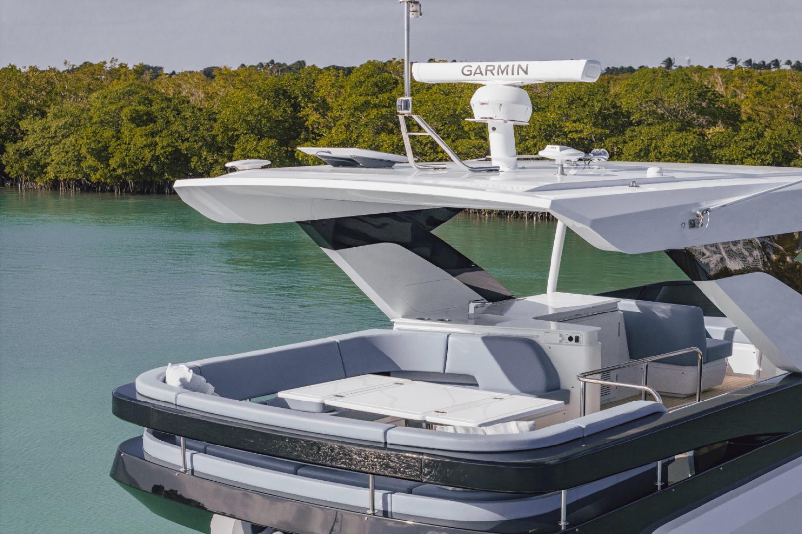 2027 Cruisers Yachts 57 FLY - Image 27