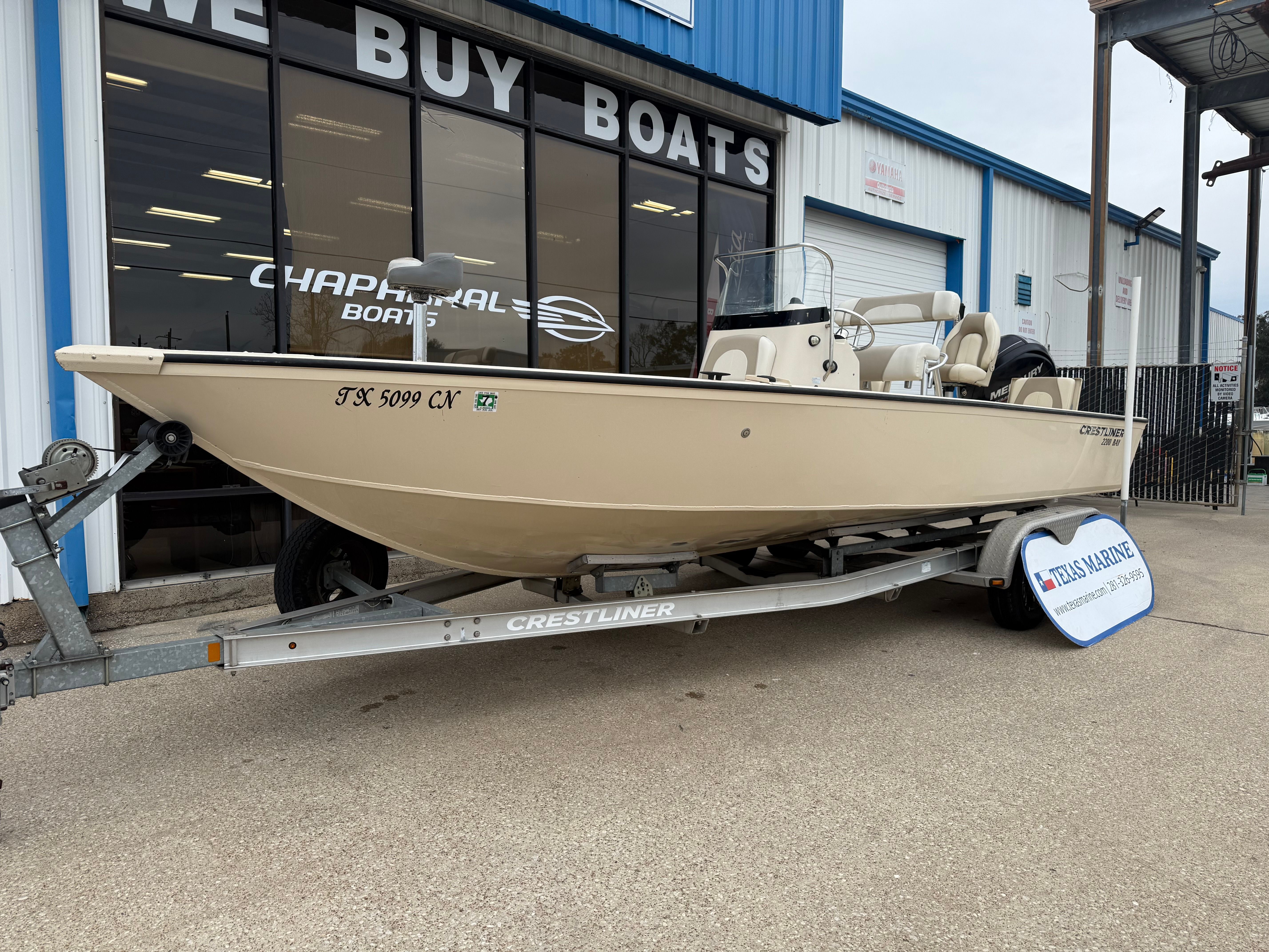 2015 CRESTLINER 2200 BAY - Image 2