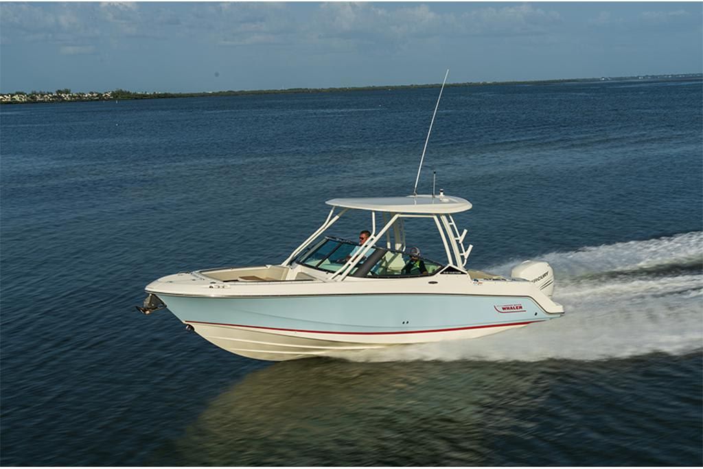 2023-Boston-Whaler-240-Vantage-MarineMax