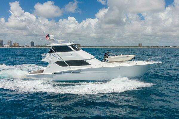2005 Hatteras Enclosed Bridge