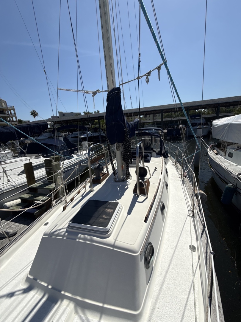 1987 Pacific Seacraft — - Image 6
