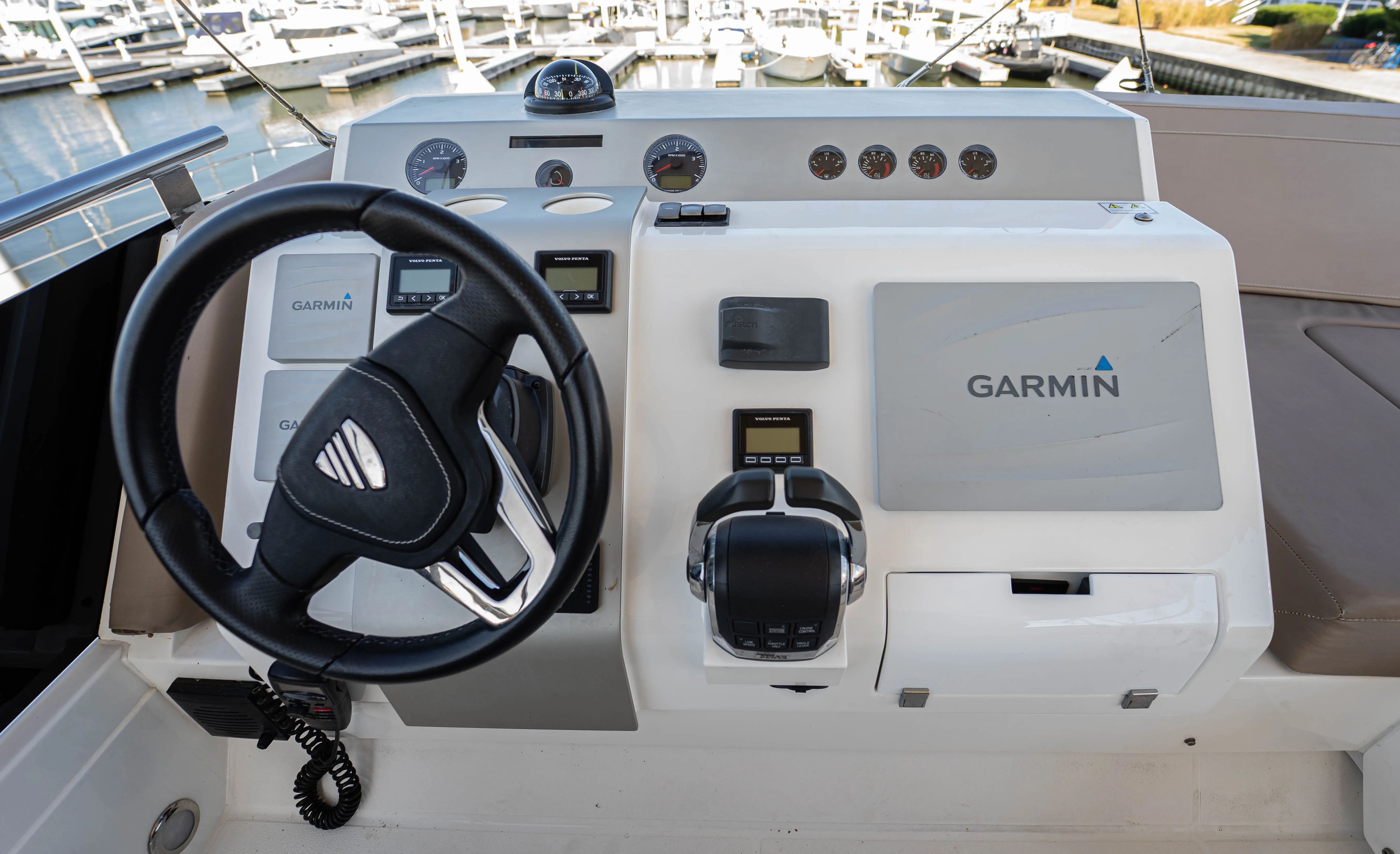 2019 Fairline Squadron 53 - Image 58
