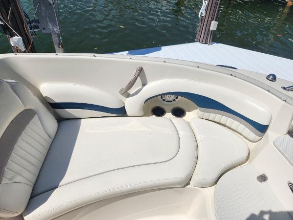 2012 Stingray 235 LR - 7