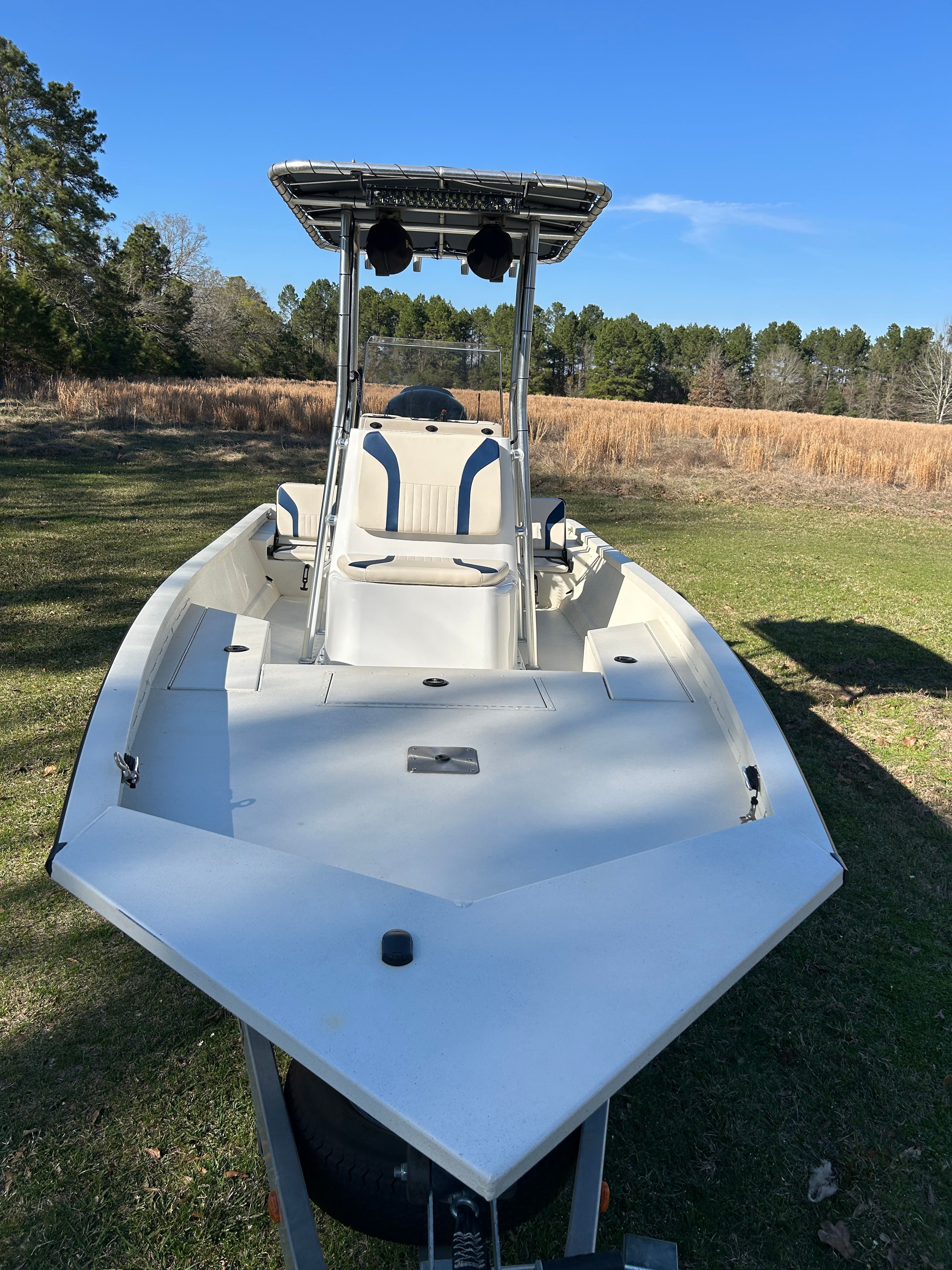 2021 G3 Bay 22 DLX bay - 8