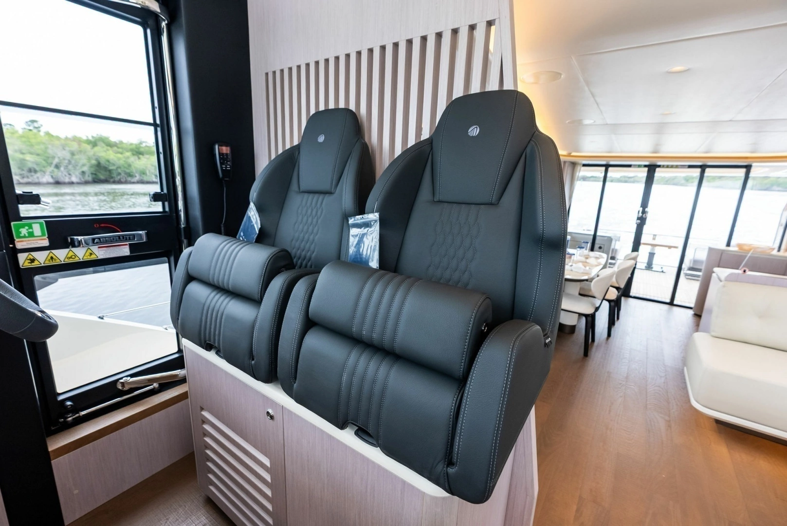2026 Absolute 62 Navetta - Image 13