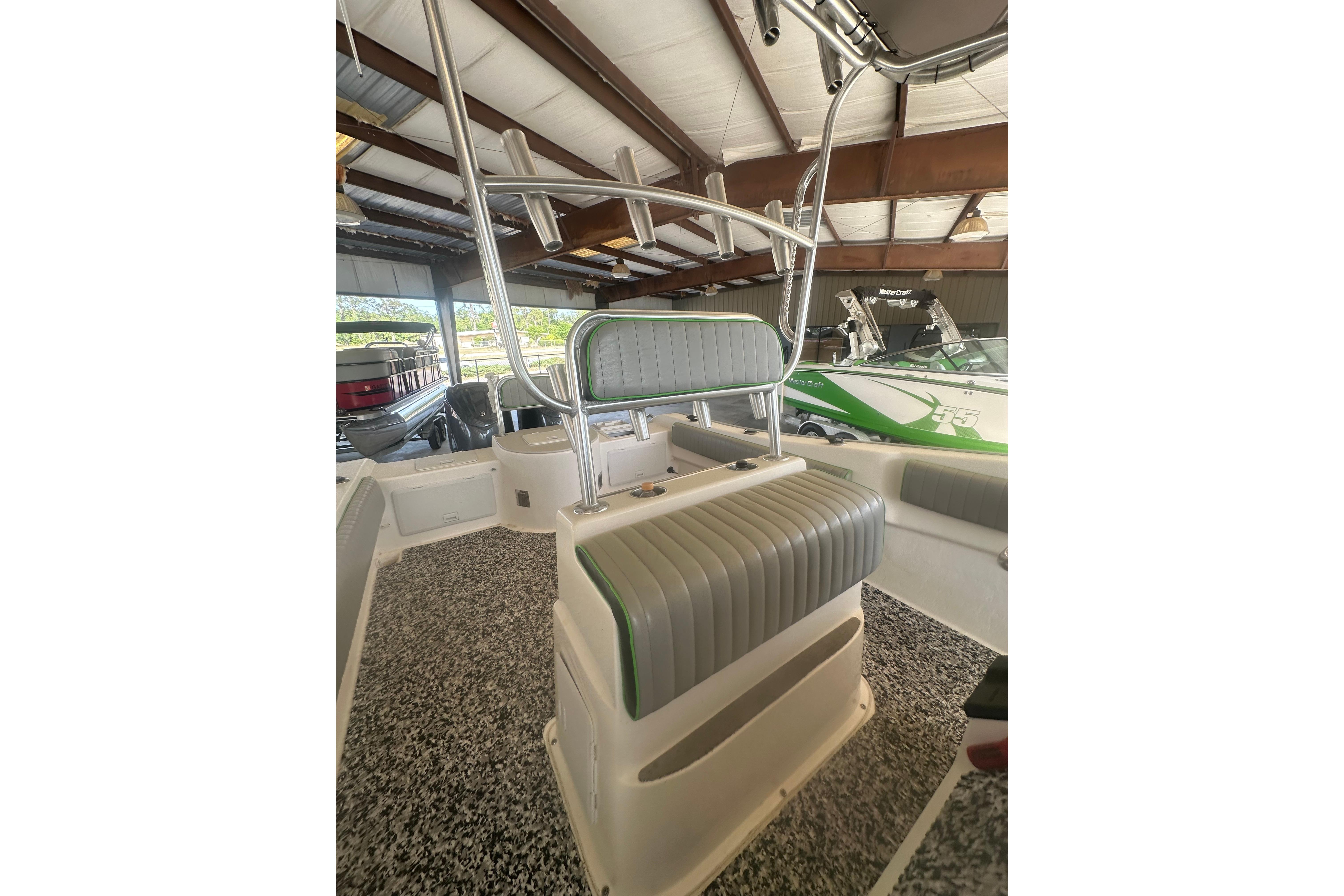 2002 Cape Horn 27 XS