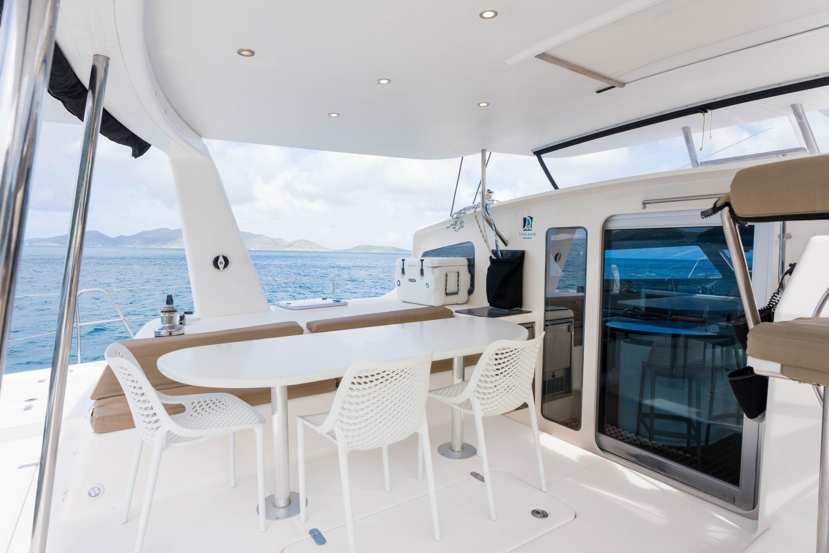 2011 Voyage Yachts 520 - Image 16