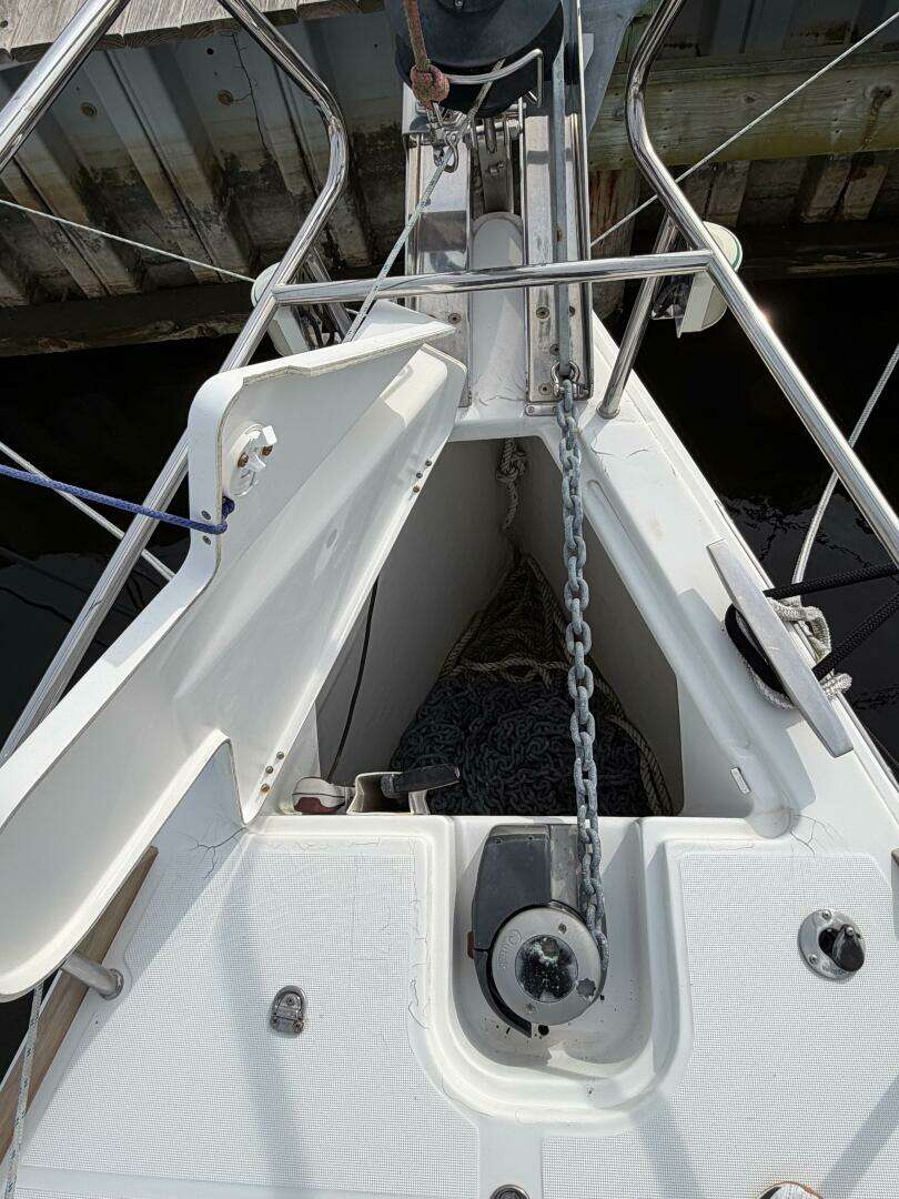 2013 Jeanneau Sun Odyssey 409 - Image 10