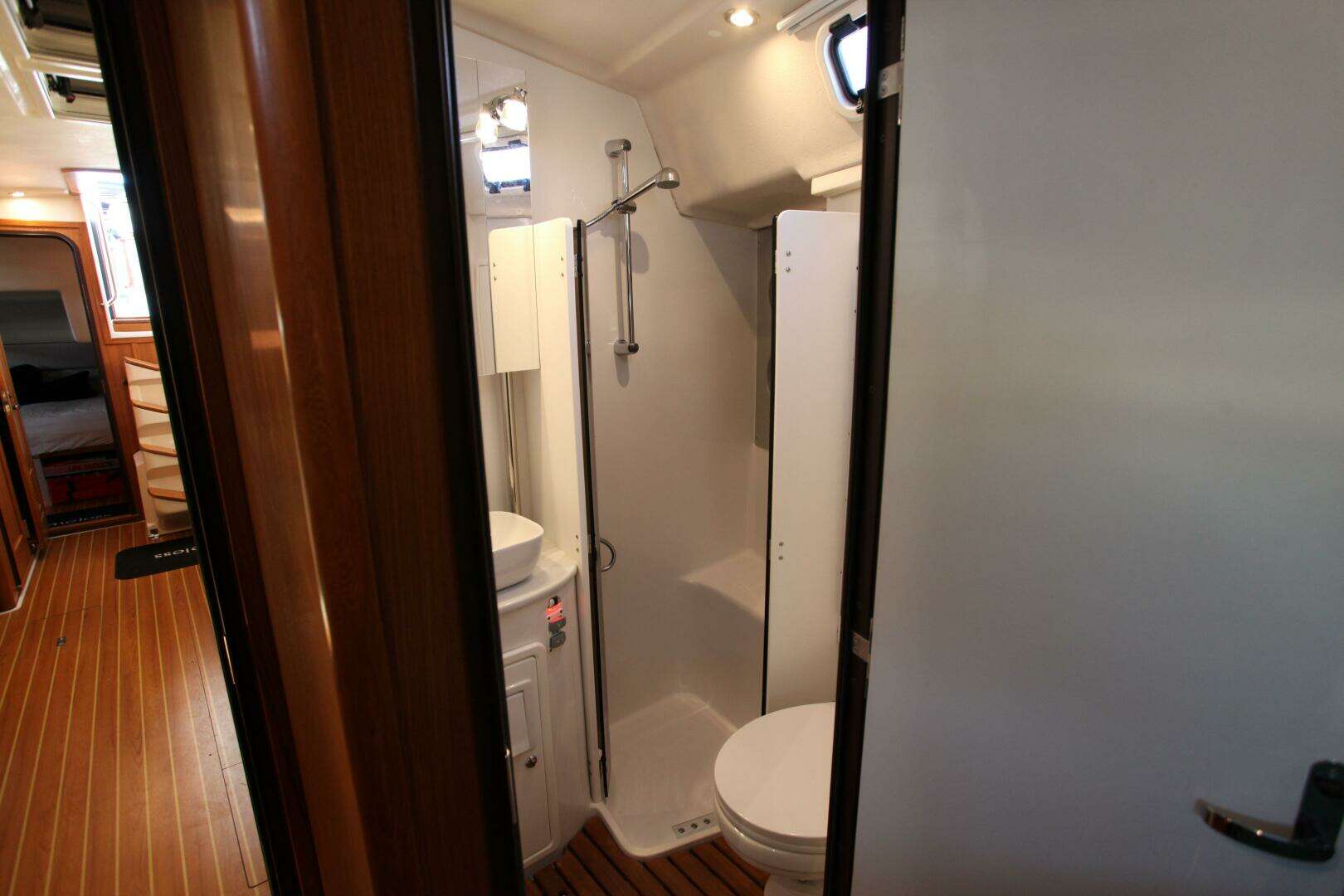 2025 Catalina 426 - Image 155