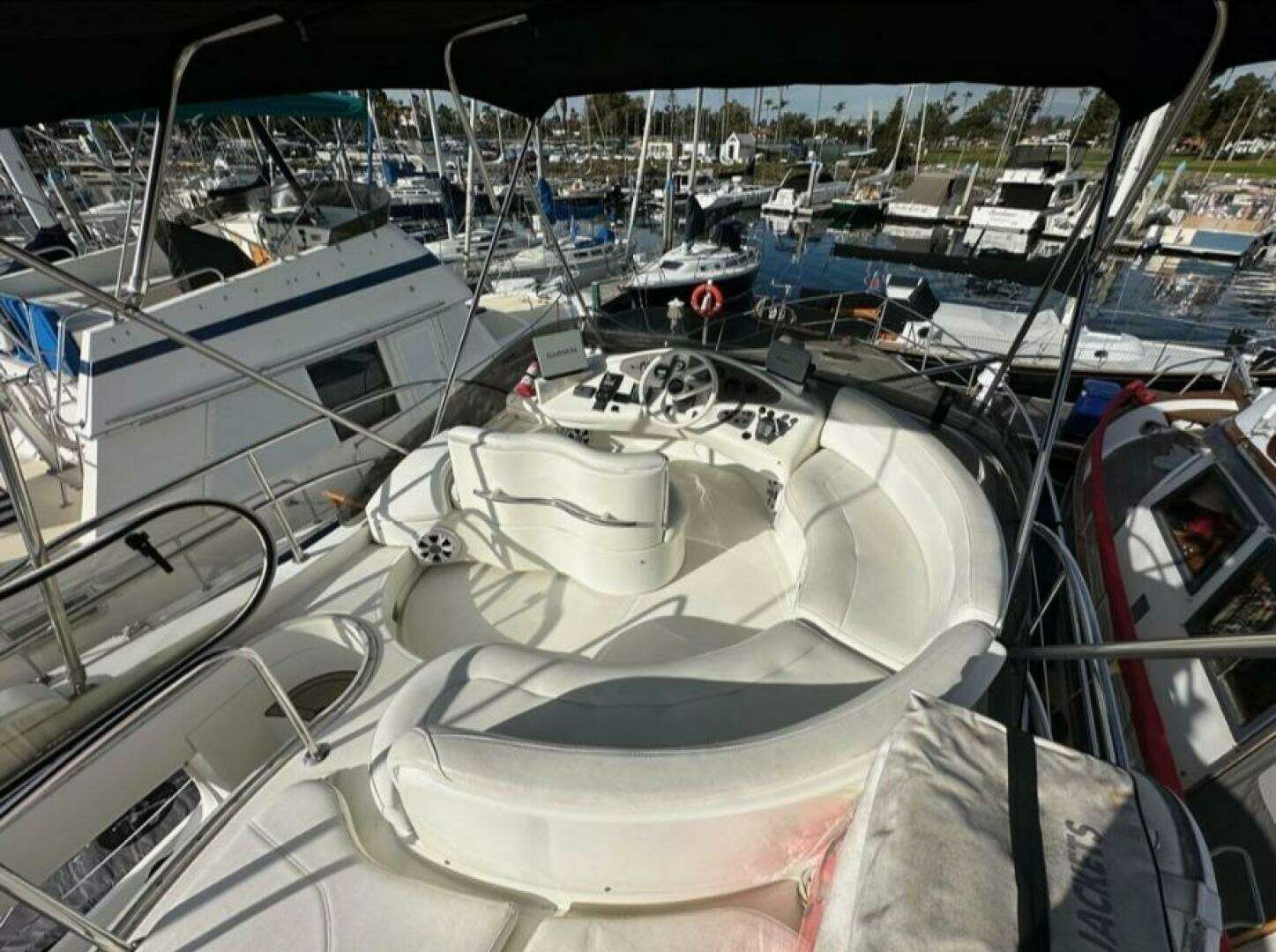 2001 Azimut 42 - Image 8