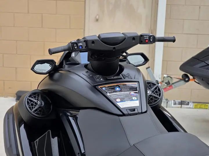 2026 Yamaha WaveRunner FX Limited SVHO - 17