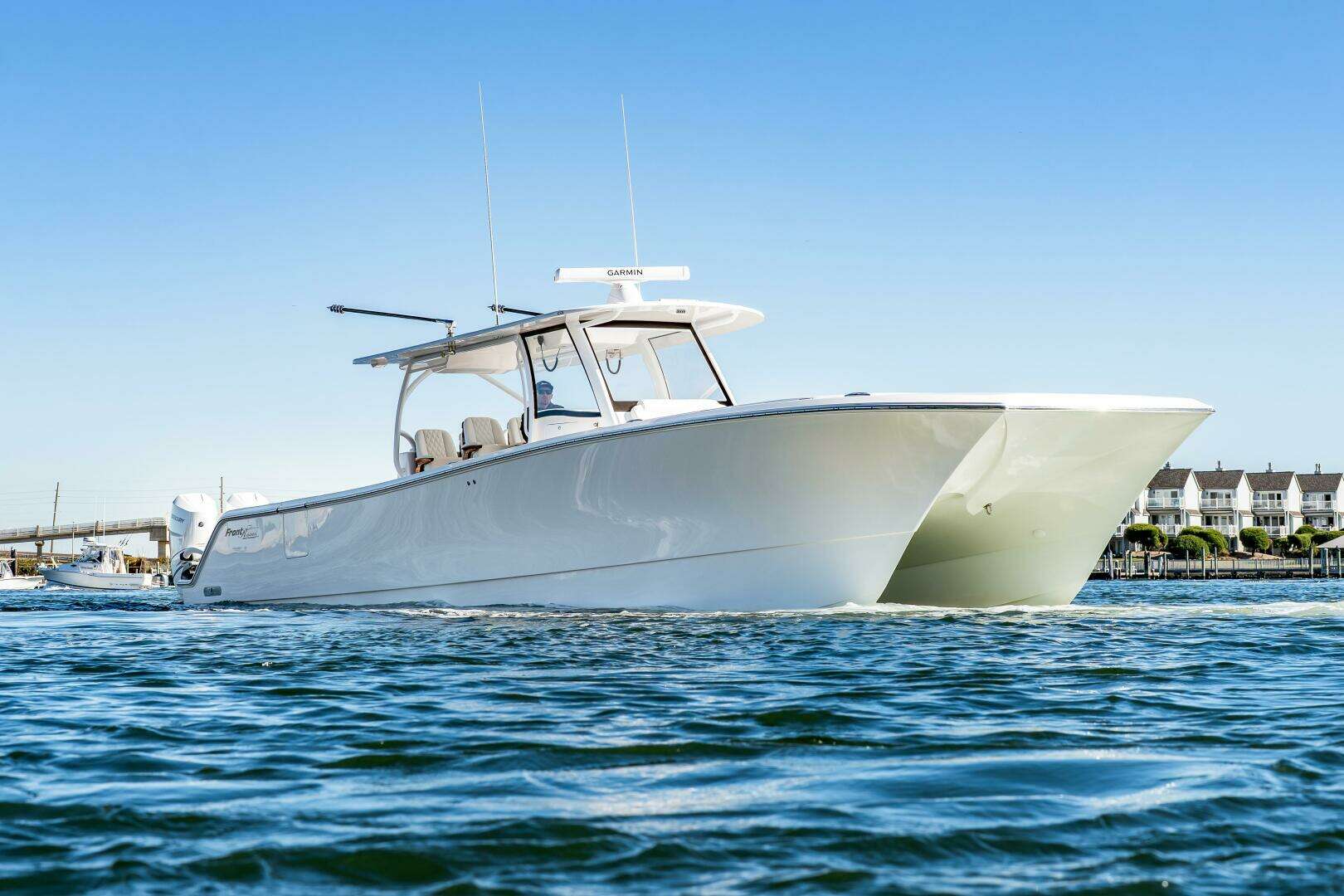 2025 Front Runner 43 Catamaran - Image 13