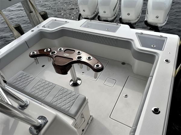 2020 Front Runner 39 Center Console boat with spacious deck and multiple outboard engines.