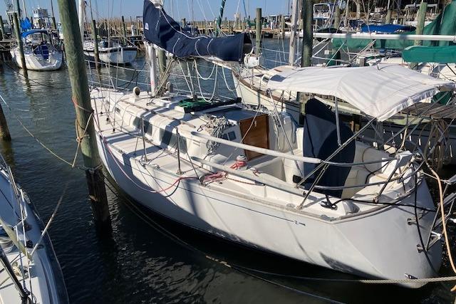 1989 Sabre 30