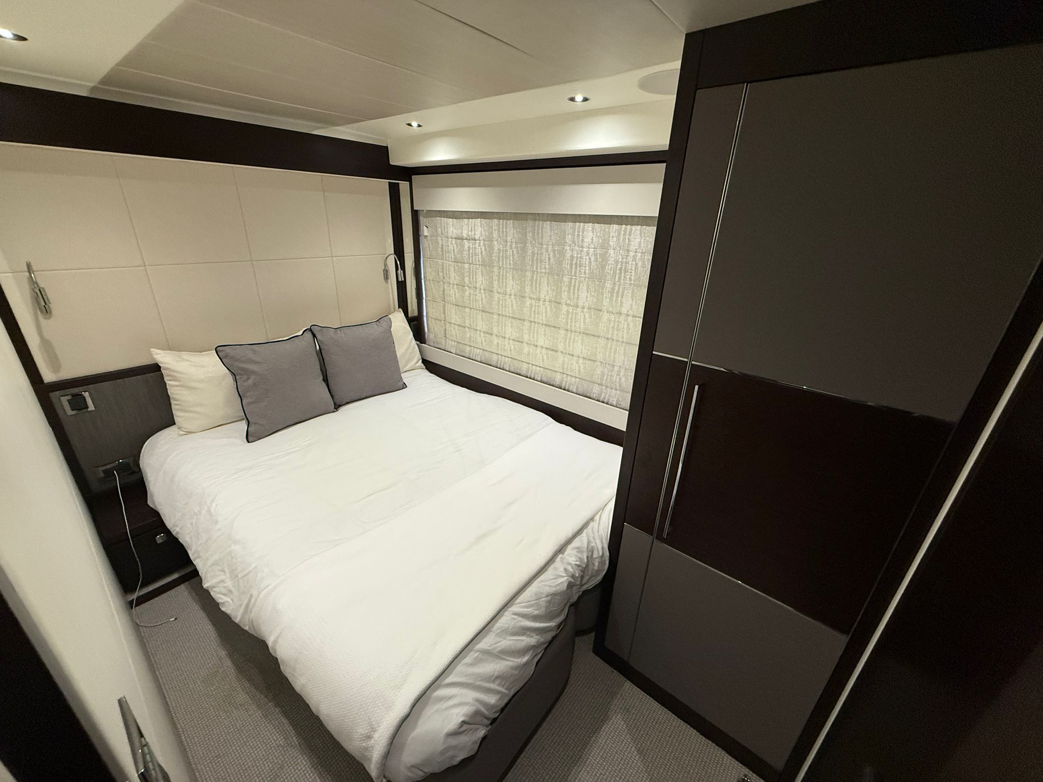 2021 Sunseeker 76 Yacht - 15