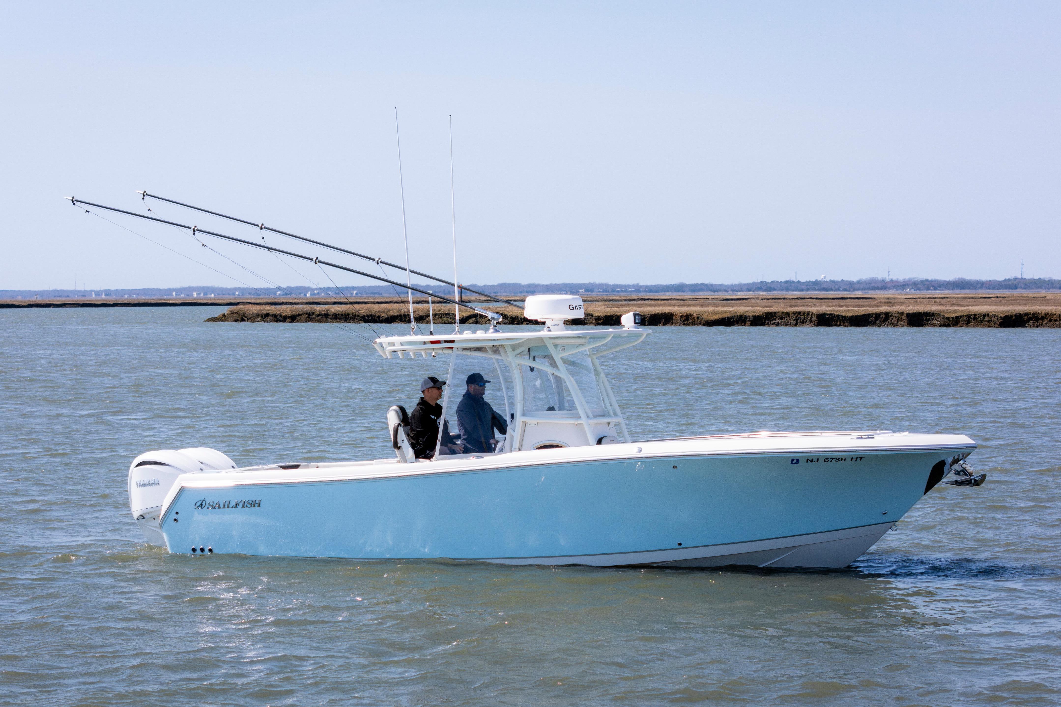 2023 Sailfish 290 CC