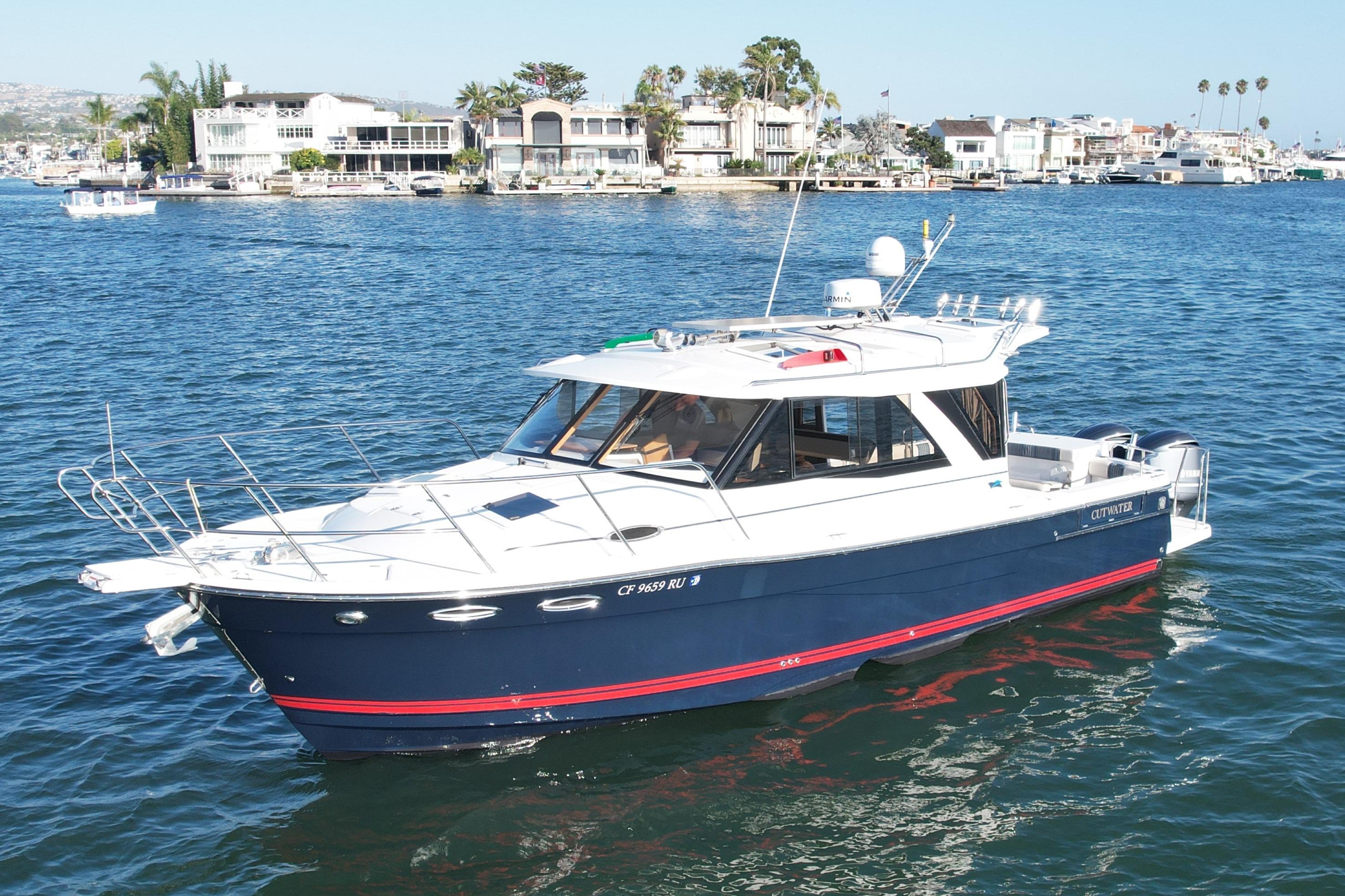 2019 Cutwater C-302 Coupe