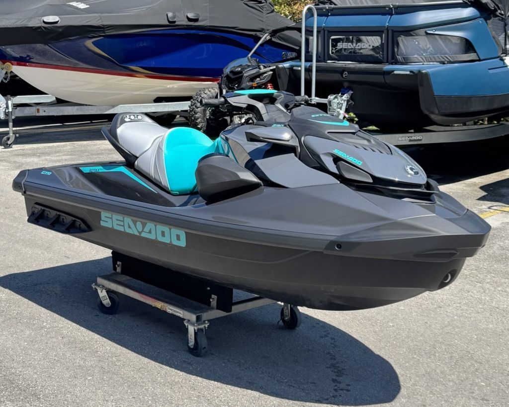 2026 Sea-Doo GTR 230