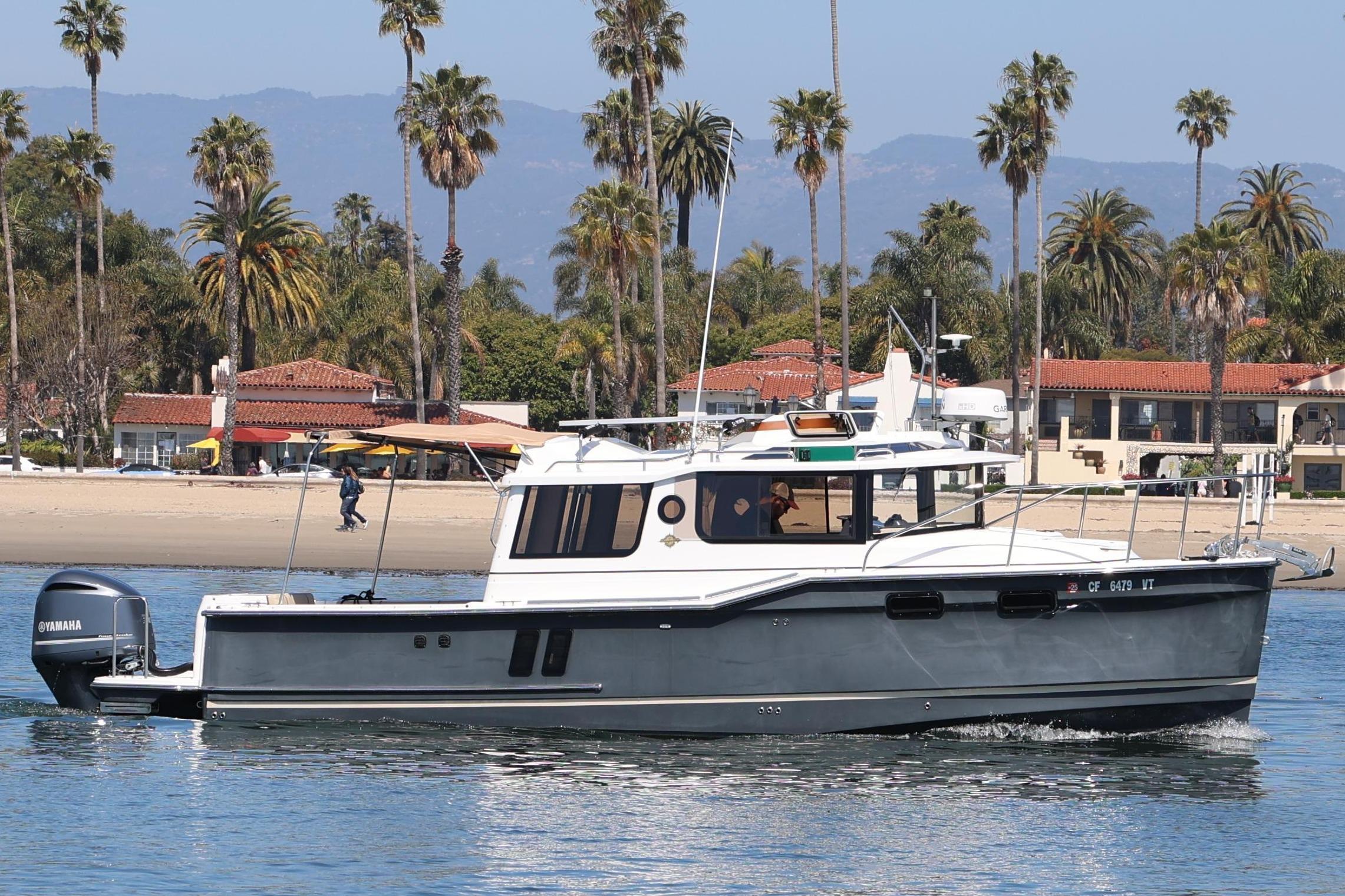 2020 Ranger Tugs R-27