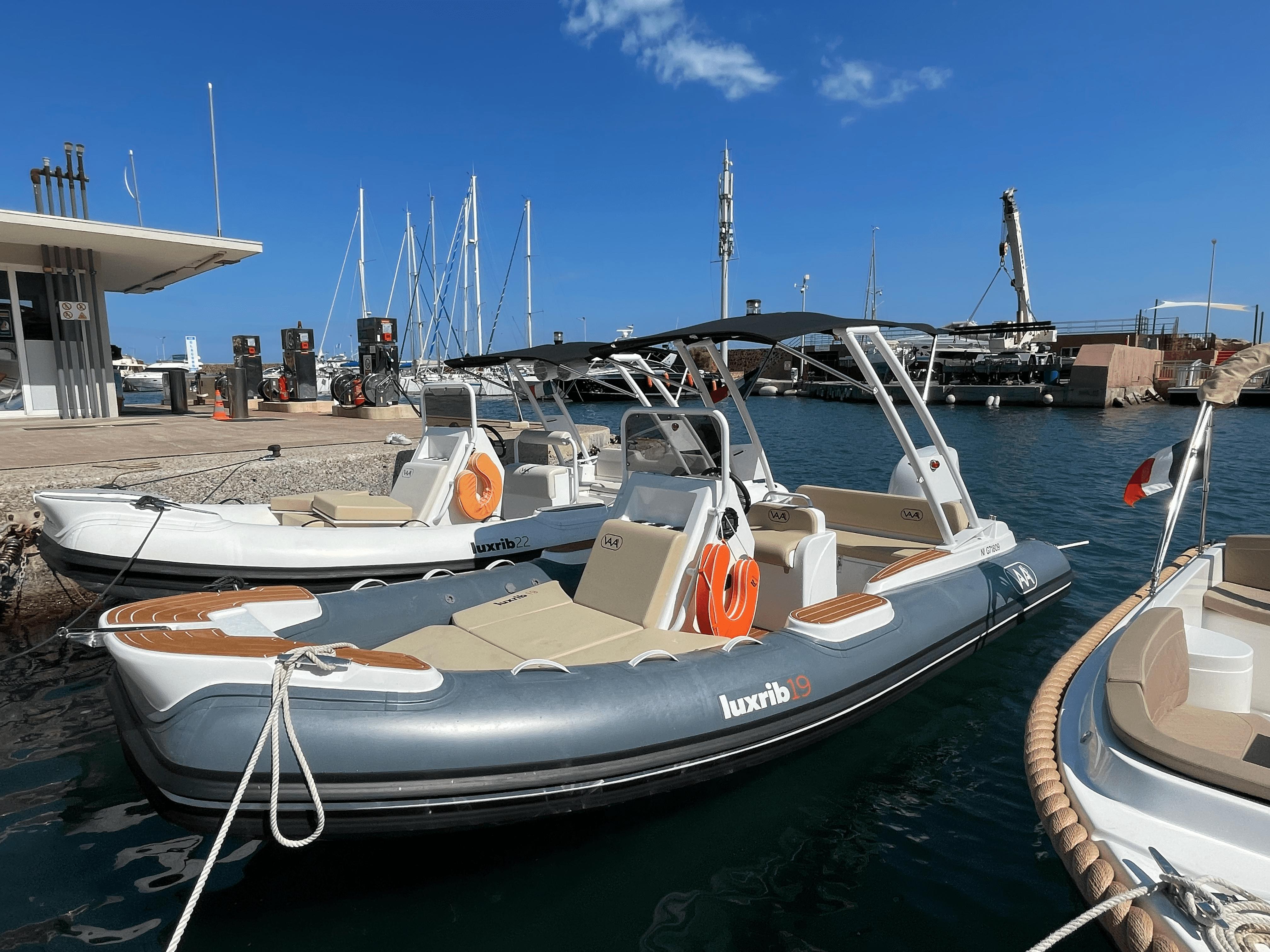 2022 Aqvaboats luxrib 19