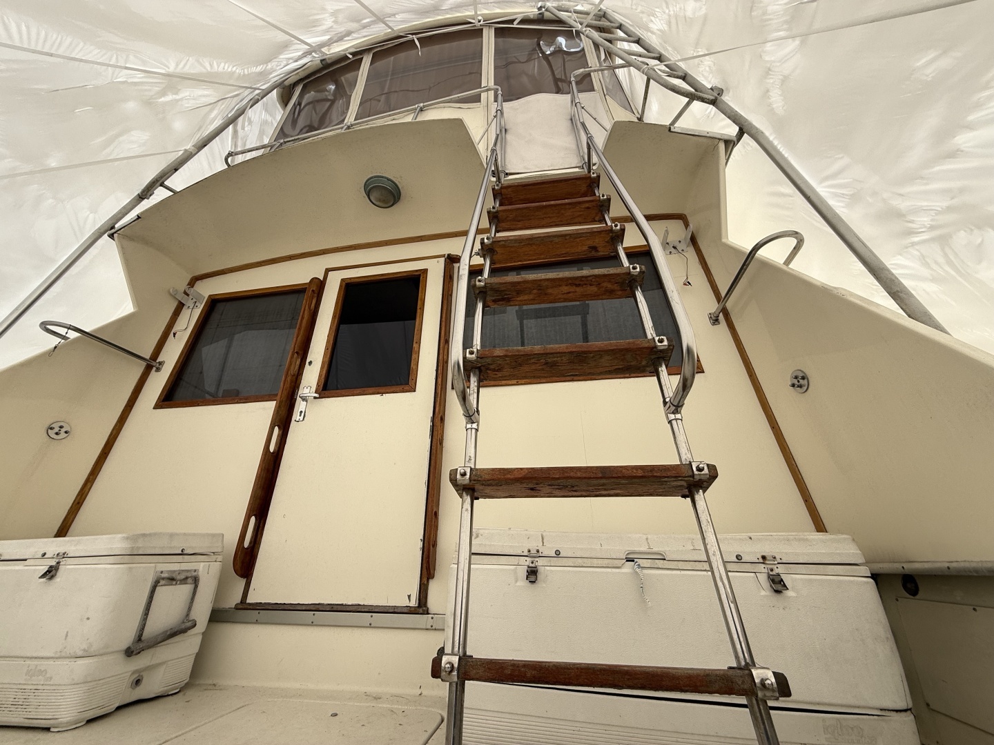 1979 Hatteras — - Image 13