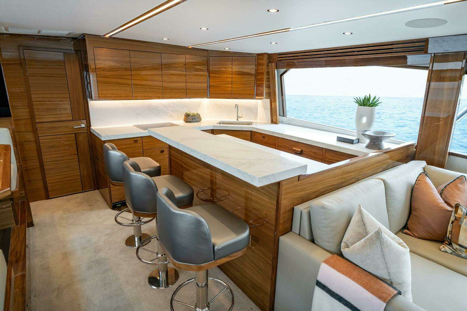 2027 Viking 74 Convertible - Image 16