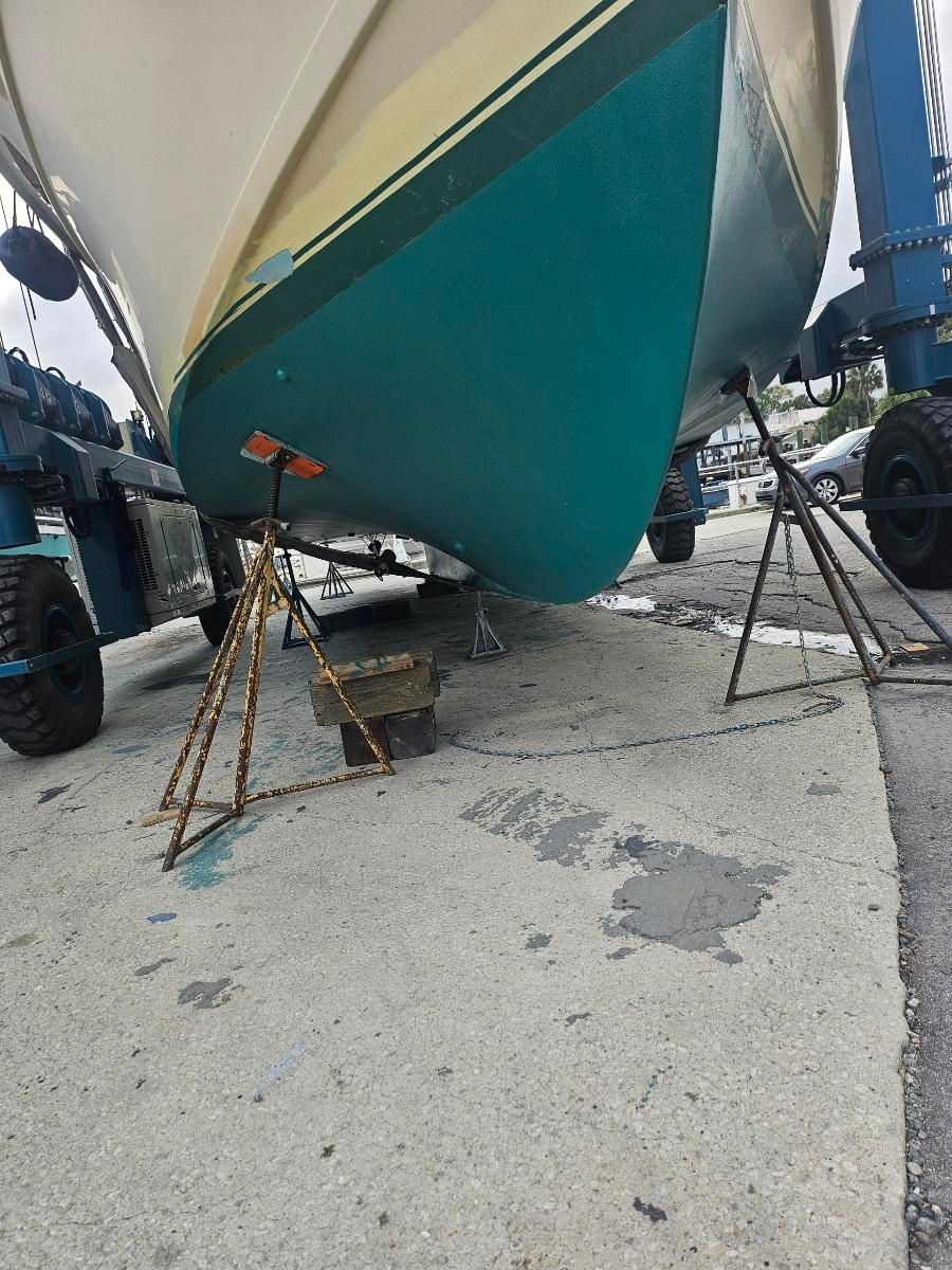 1968 Huckins Sport Fishing Yacht - 5