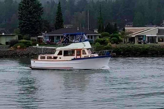 1979 Custom Eagle 36 Trawler