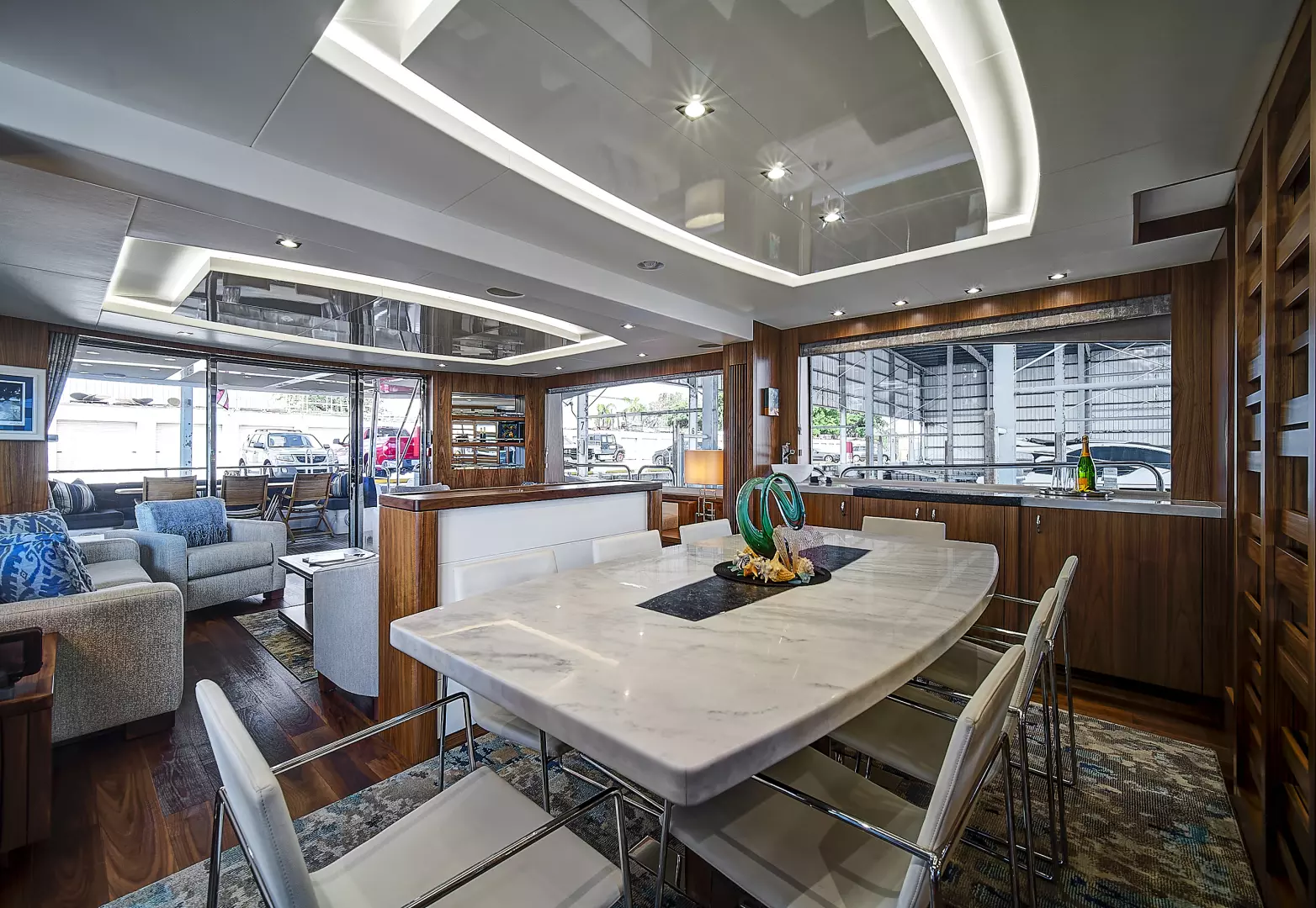 2019 Sunseeker 86 Yacht - Image 35