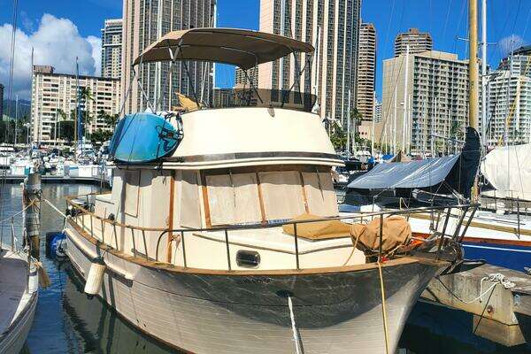 1980 CHB Double Cabin