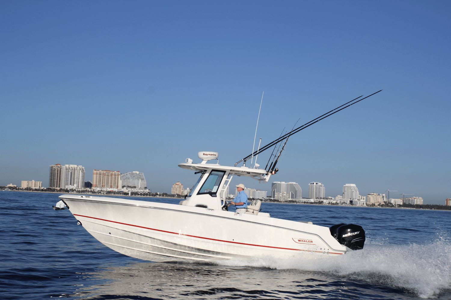 2026 Boston Whaler 280 Outrage - 95
