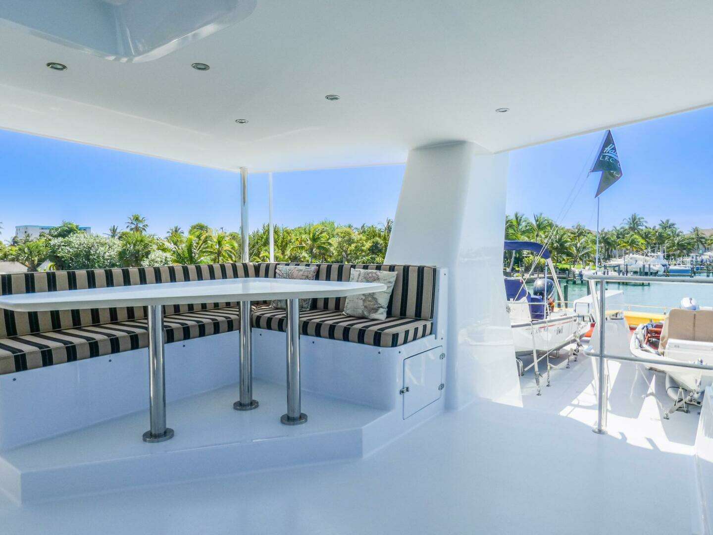 2017 Northern Marine Expedition Motor Yacht - Image 32