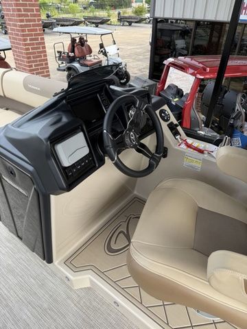 2026 Veranda VR22RC Tri-Toon - 18