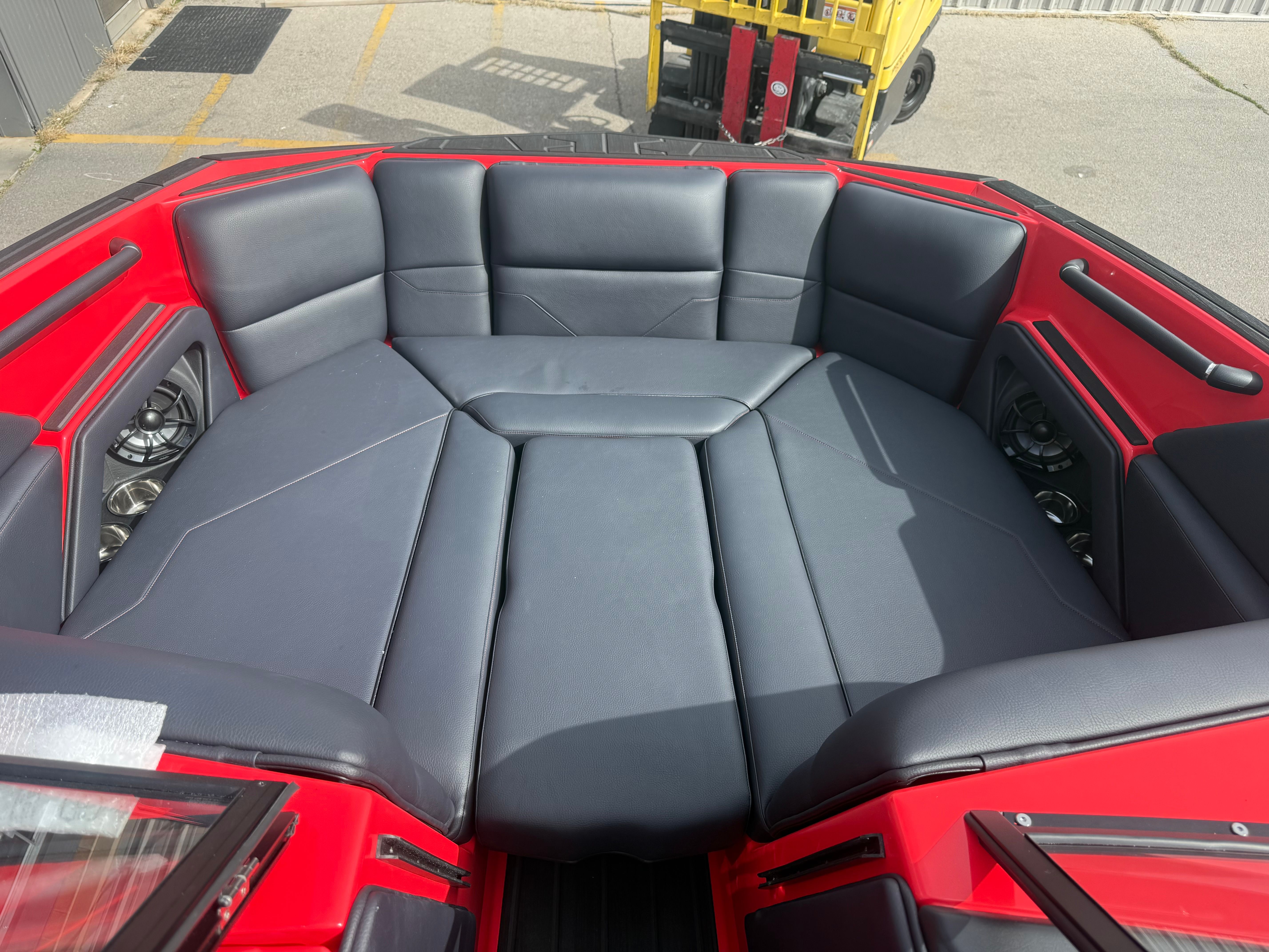 2025 Moomba Max - 8