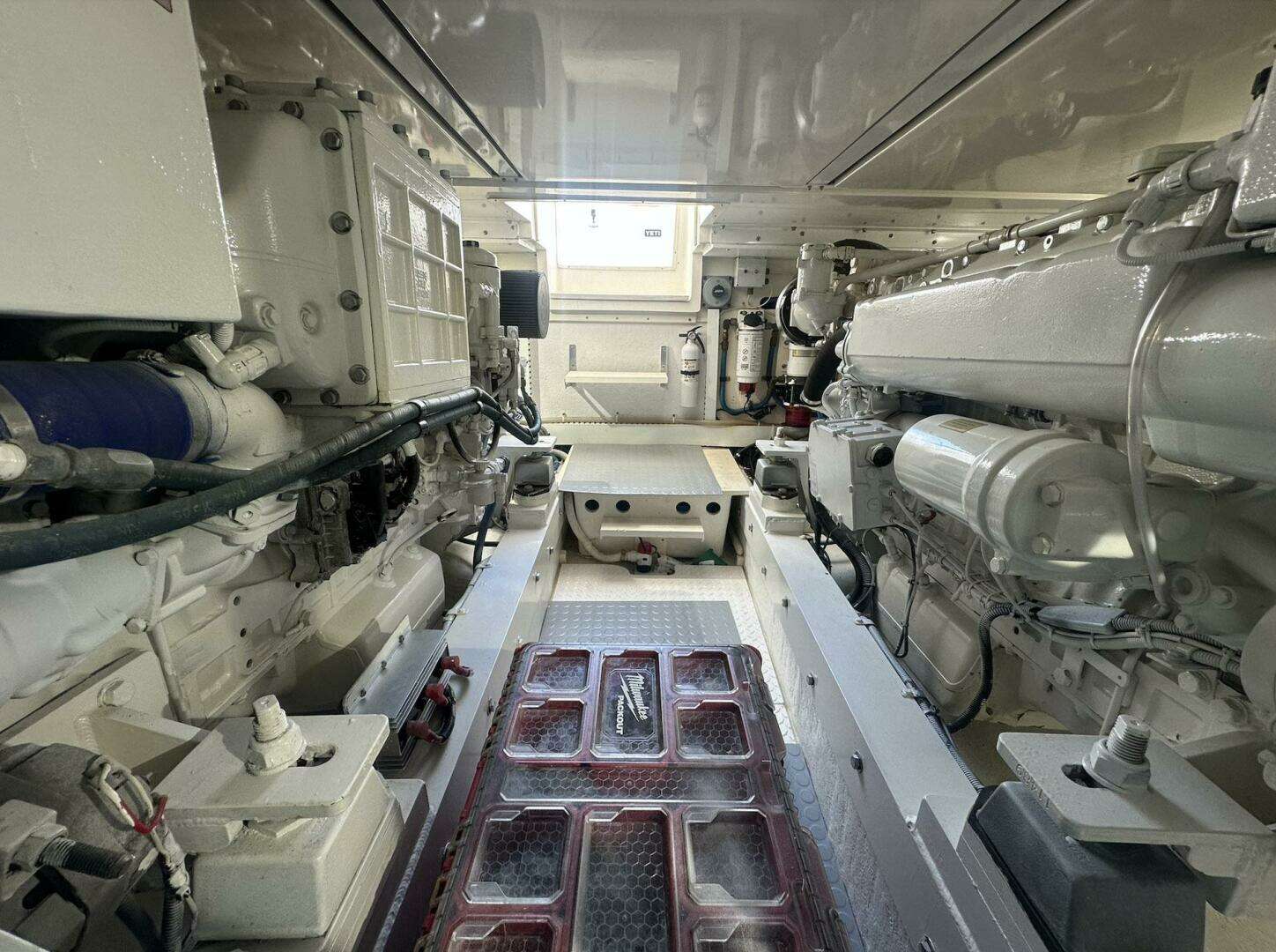 2006 Henriques 42 Convertible - Image 21