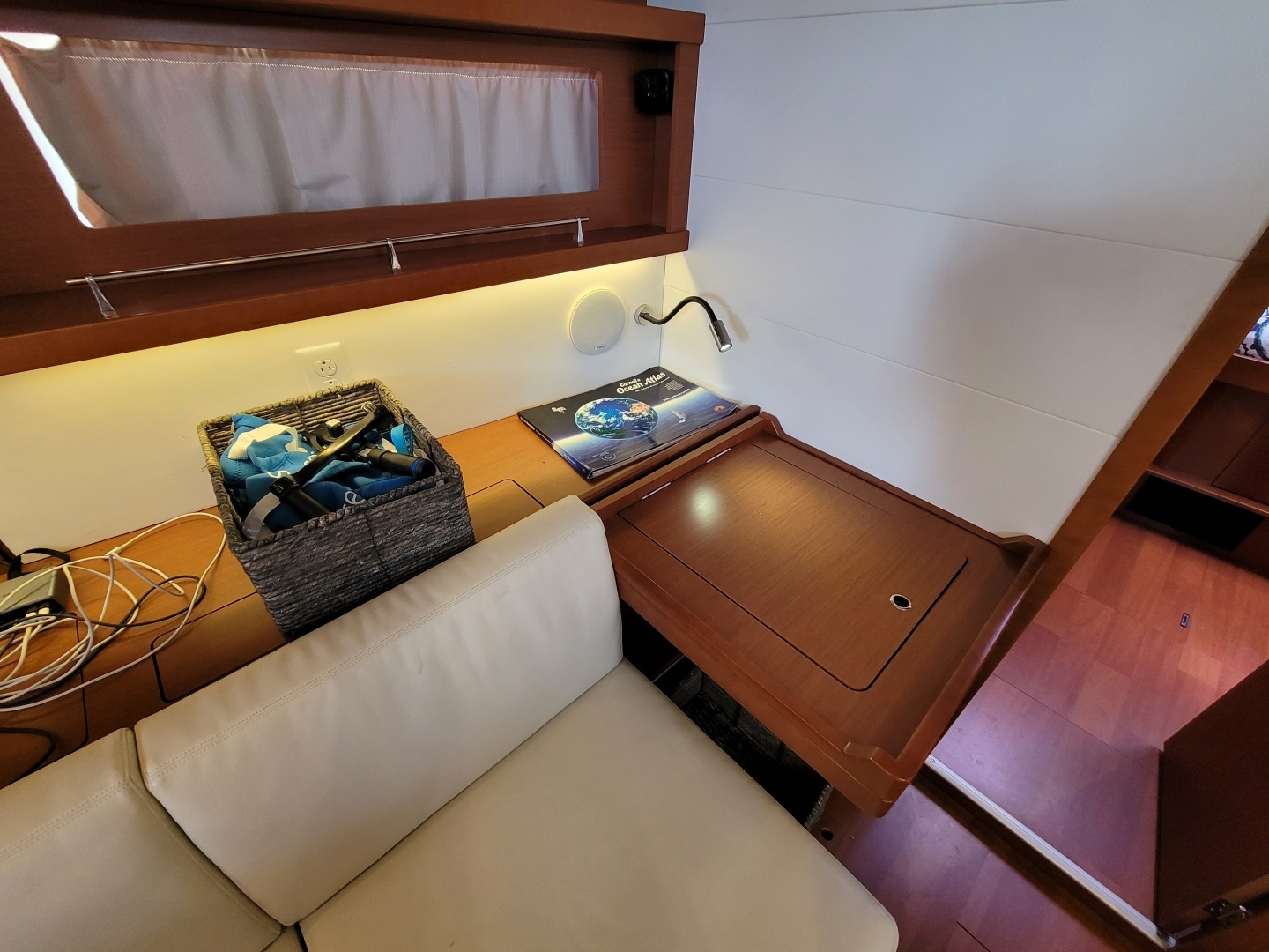 2015 Beneteau Oceanis 45 - Image 20