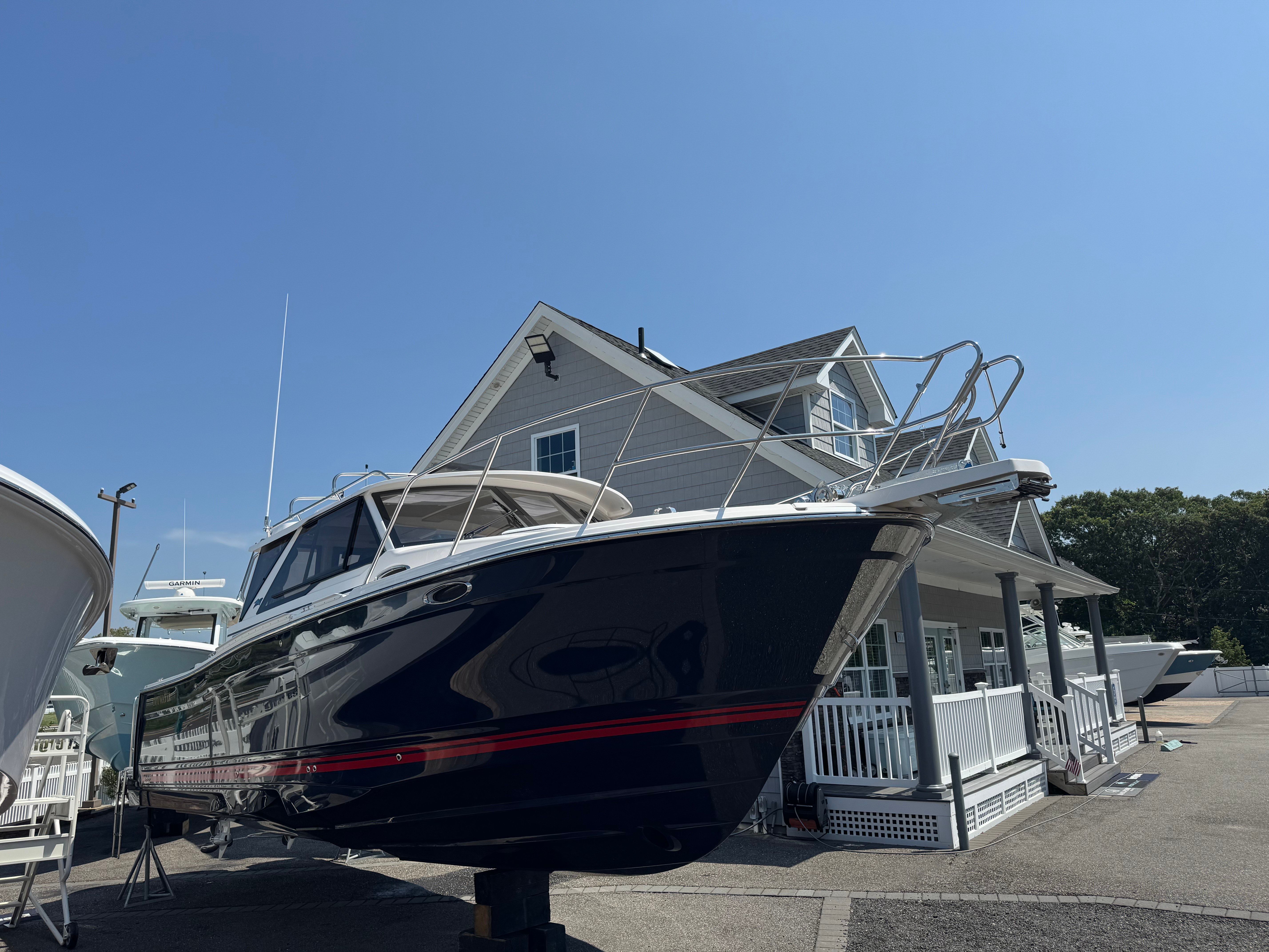 2026 Cutwater C-288 Coupe - 2