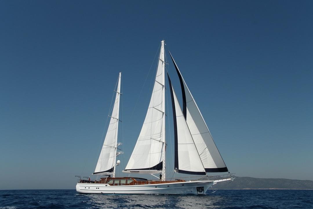 2010 Custom-Craft Steel Pax Navi 43 m