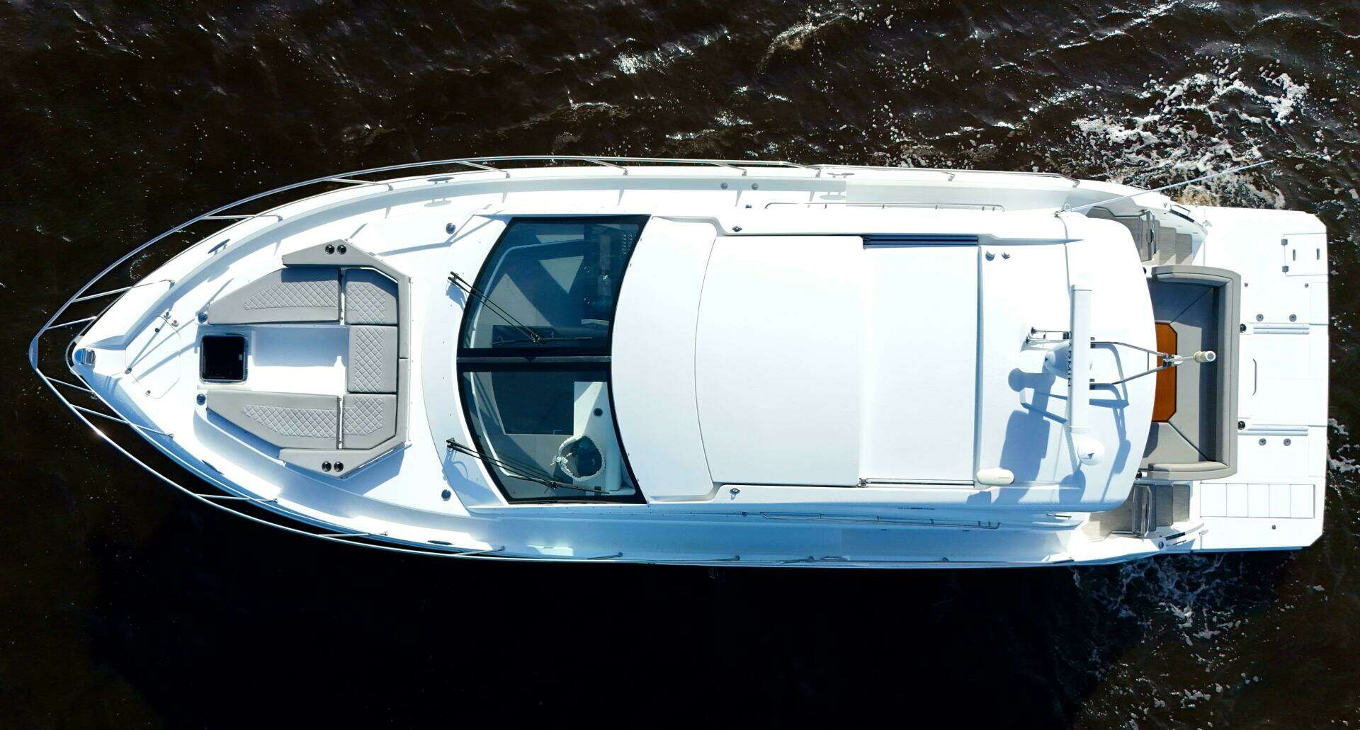 2020 Cruisers Yachts 50 Cantius - Image 51